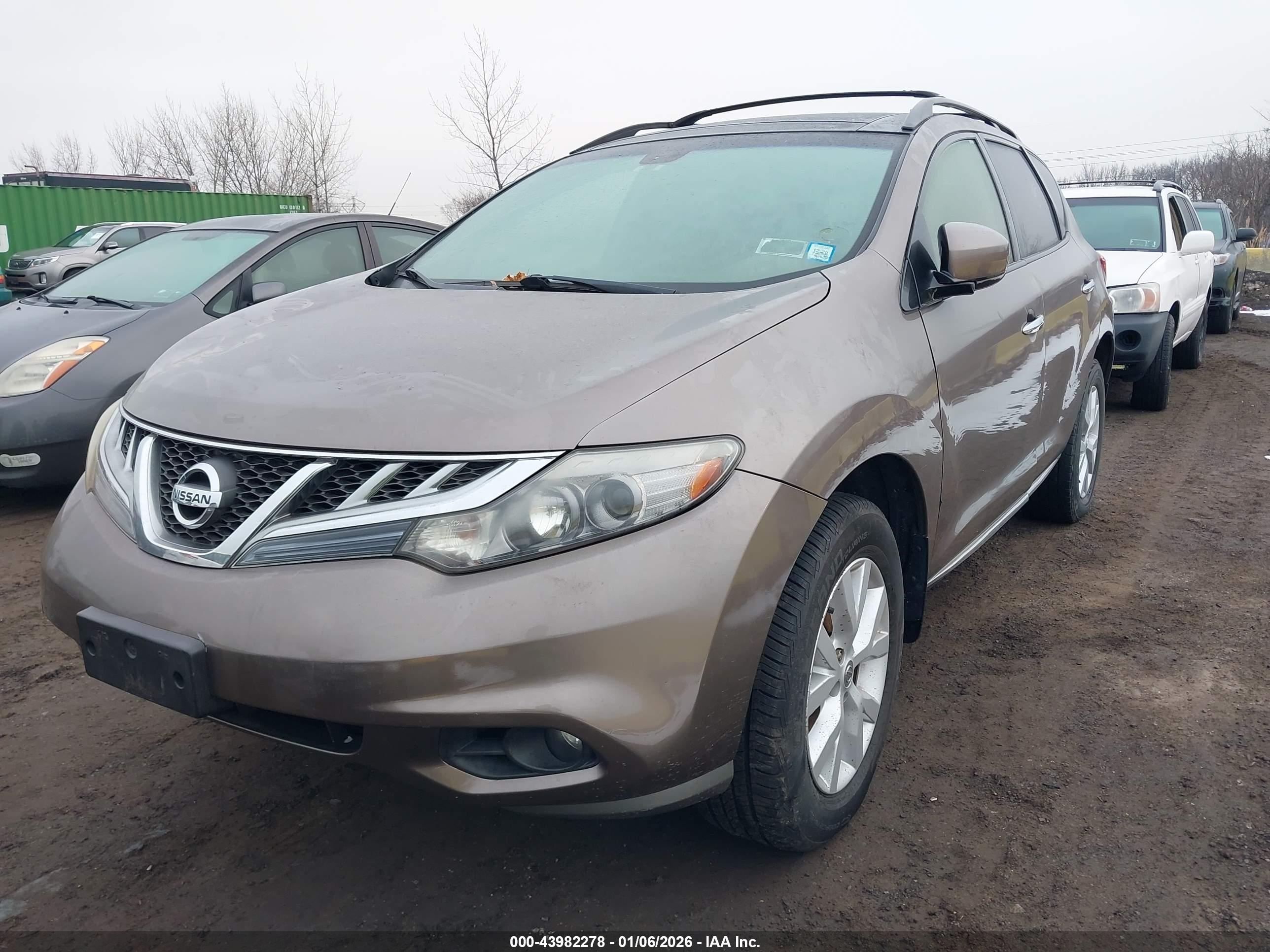 NISSAN MURANO image 6
