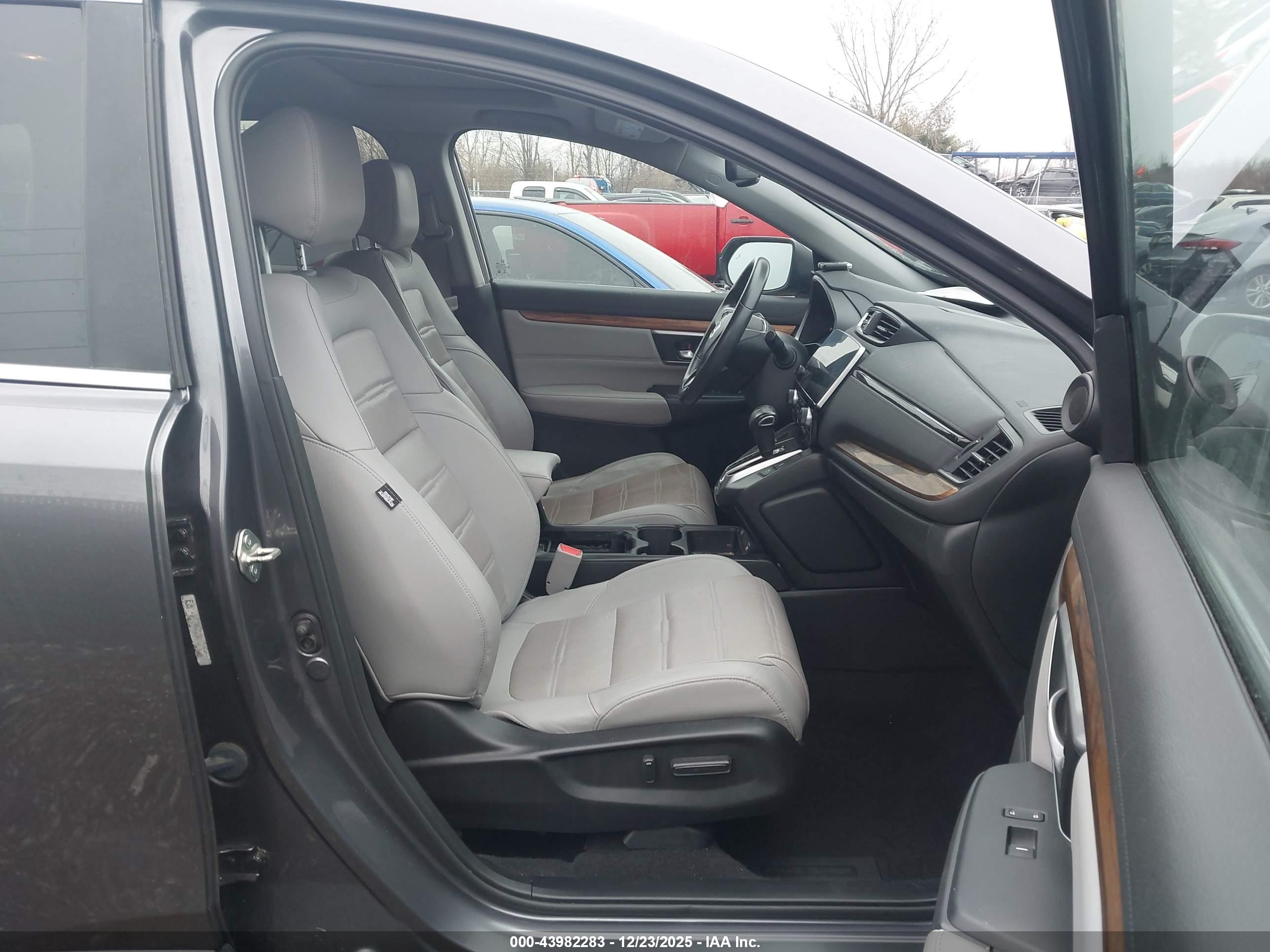 HONDA CR-V image 5