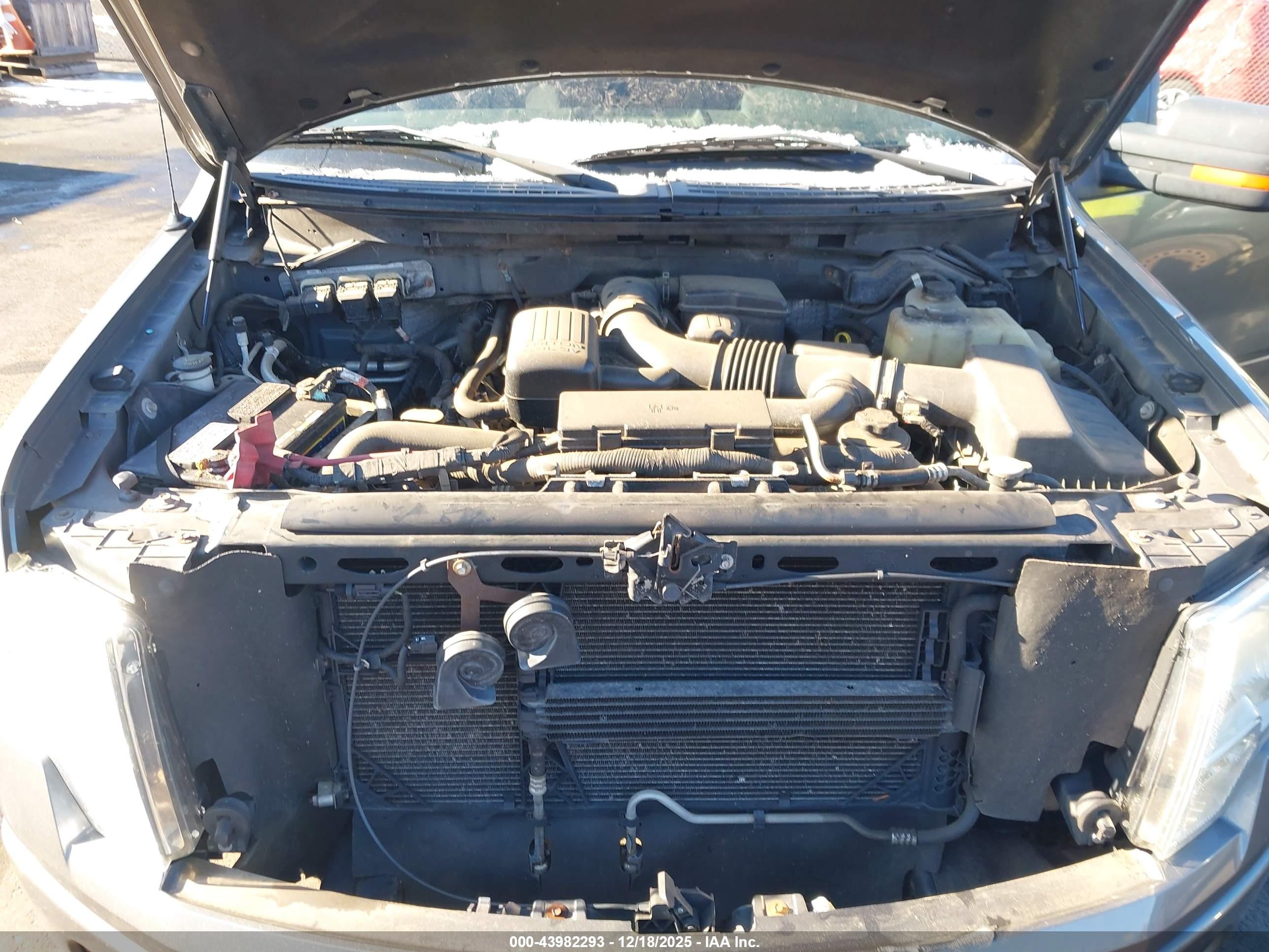 FORD F-150 image 10