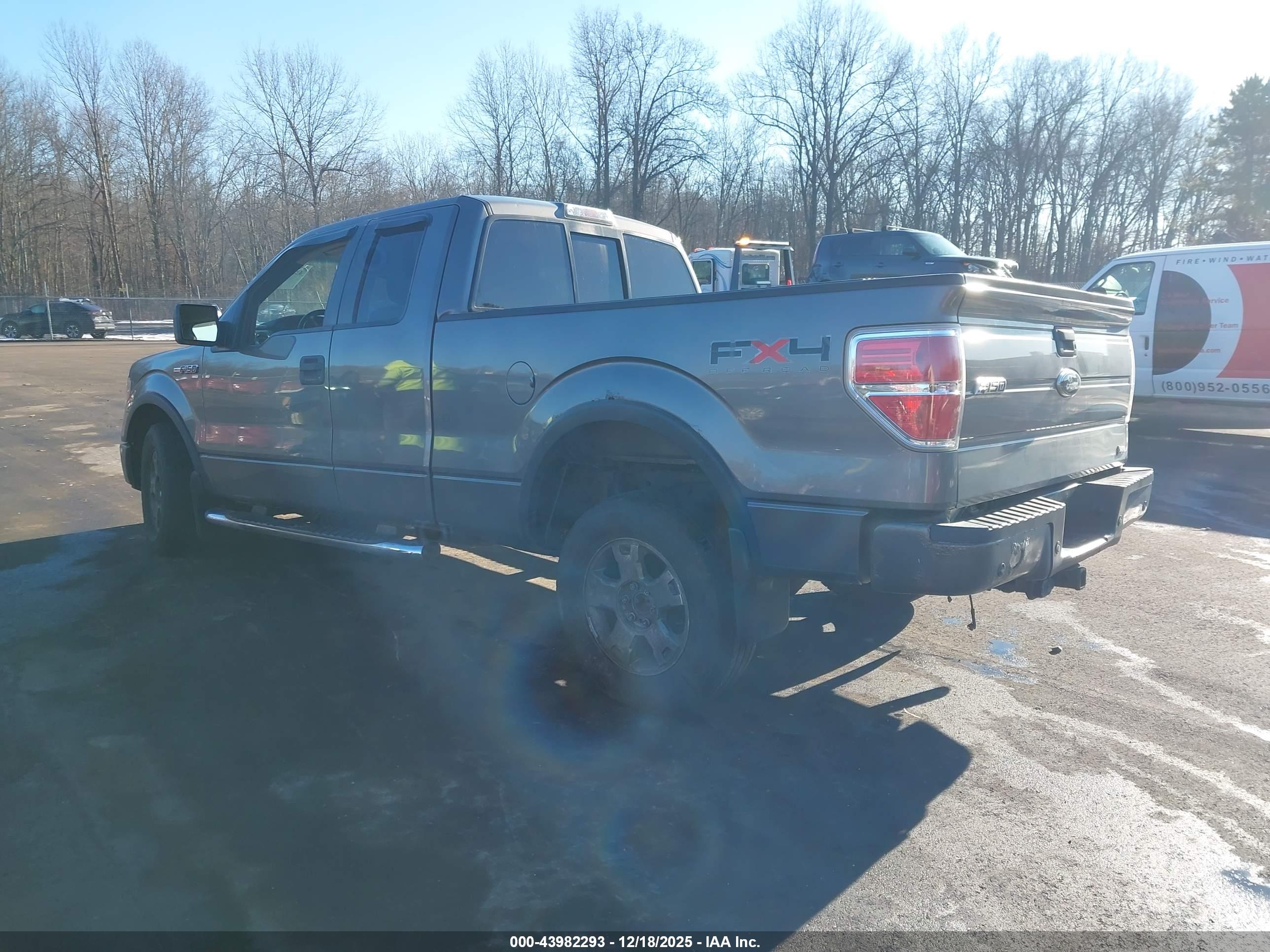 FORD F-150 image 3