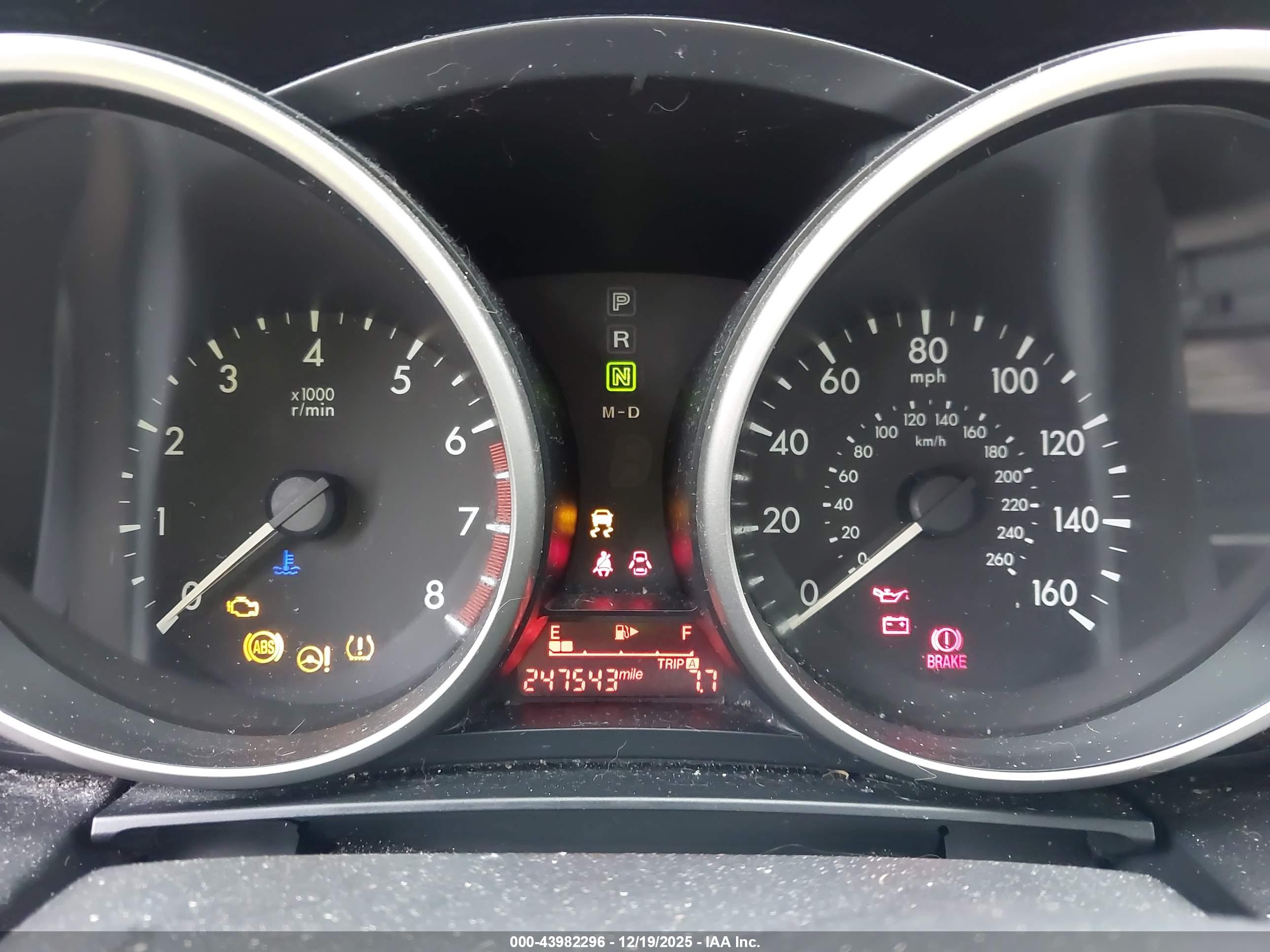 MAZDA MAZDA5 image 7