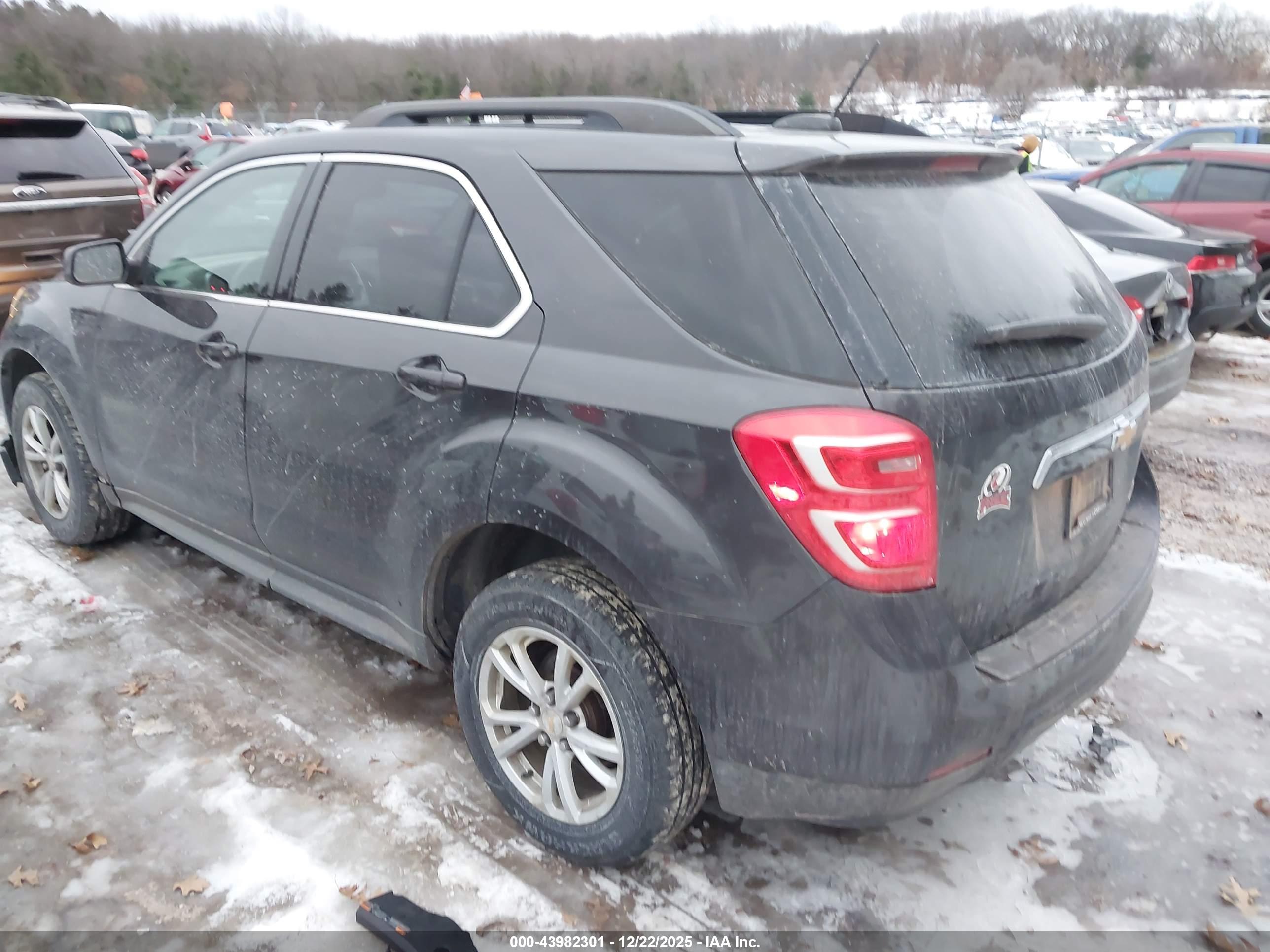 CHEVROLET EQUINOX image 3
