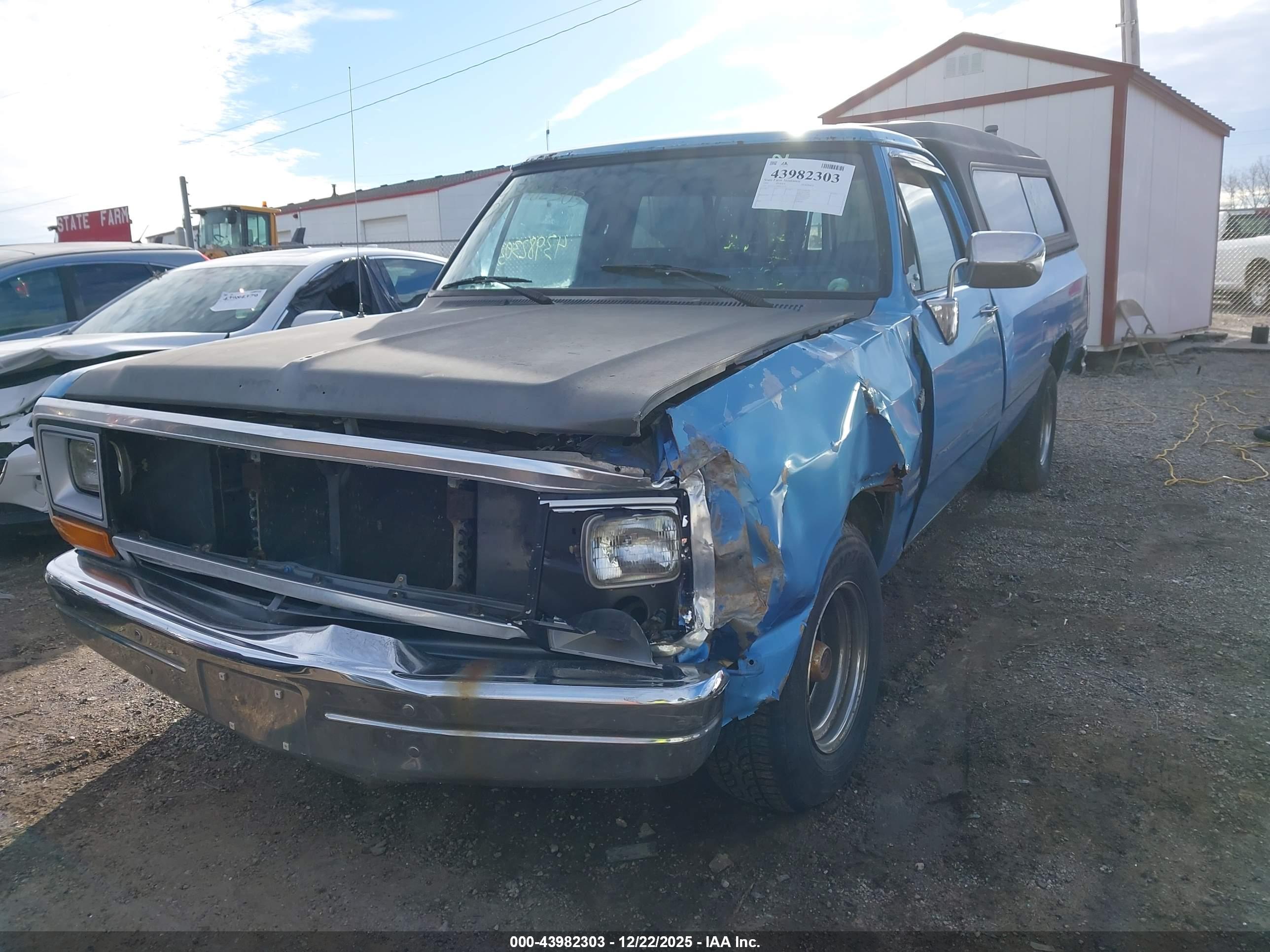 DODGE D-SERIES image 2