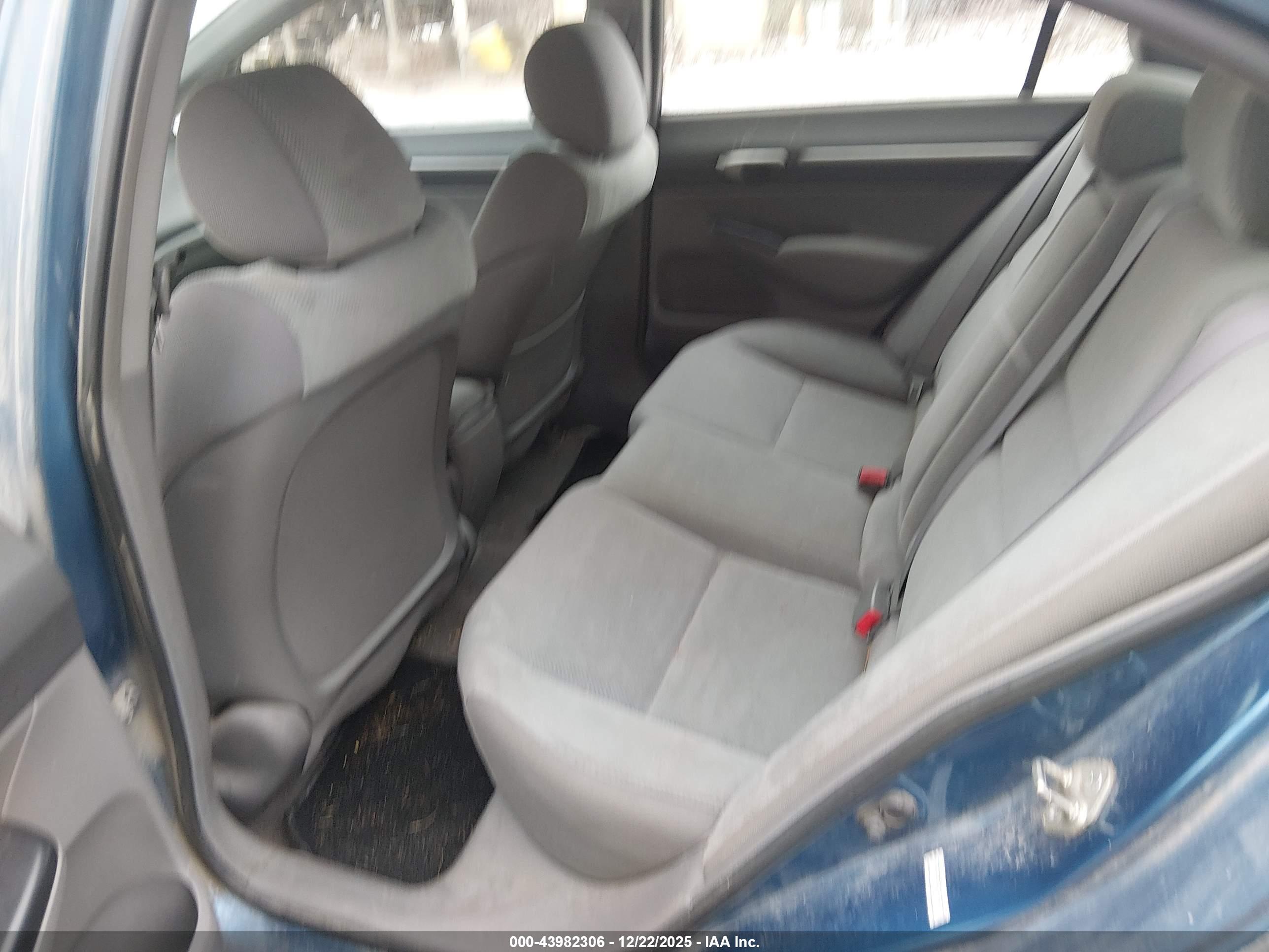 HONDA CIVIC image 8