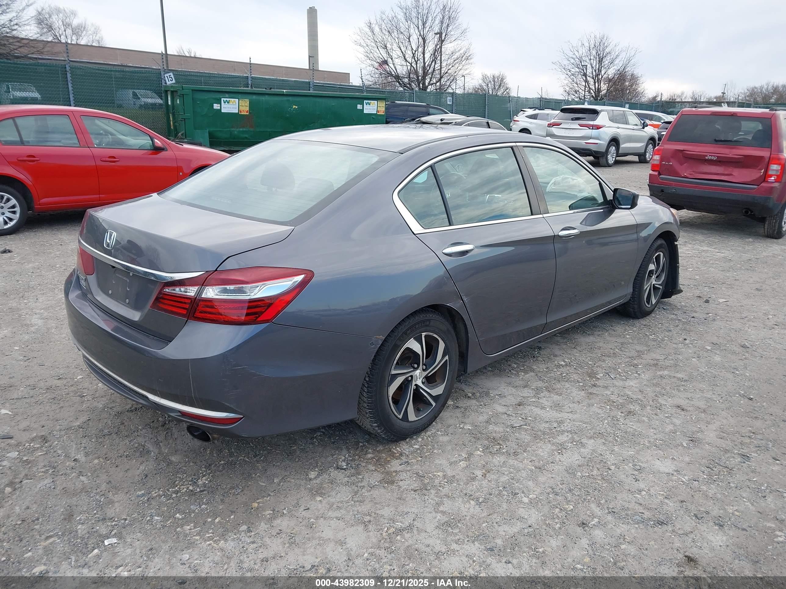 HONDA ACCORD image 4