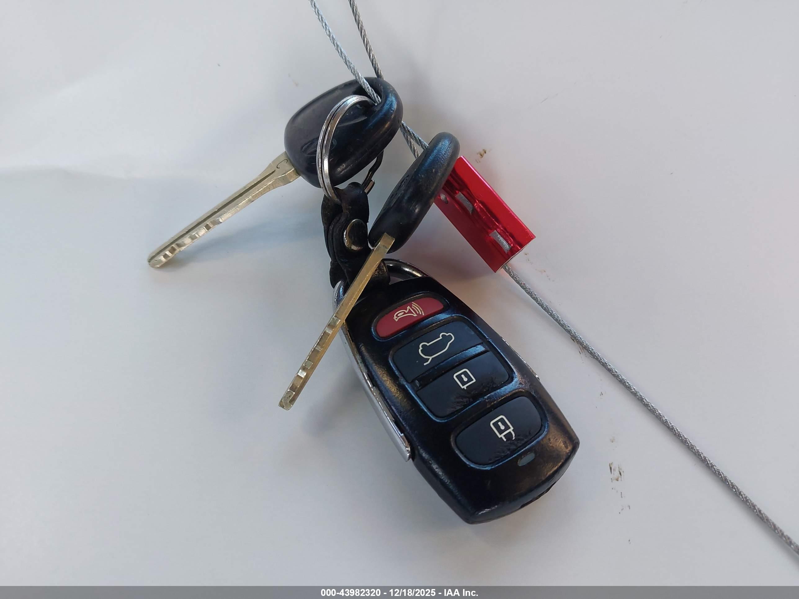 HYUNDAI VERACRUZ image 11