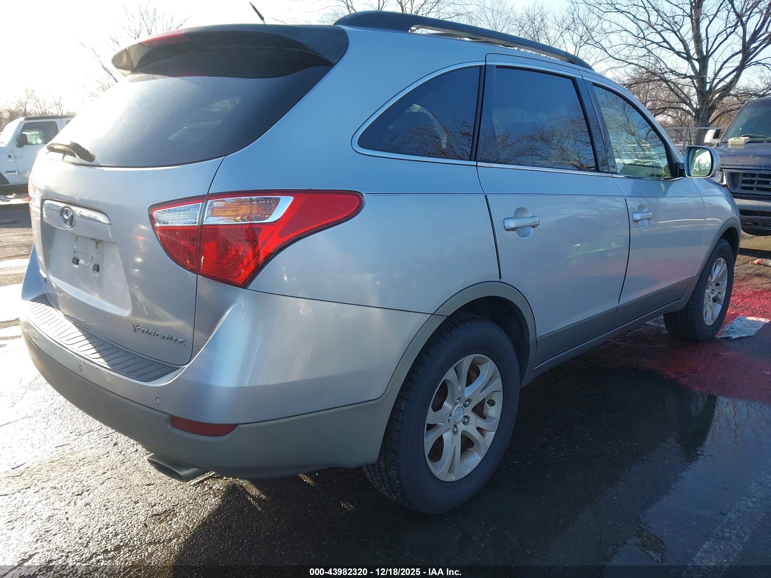 HYUNDAI VERACRUZ image 4