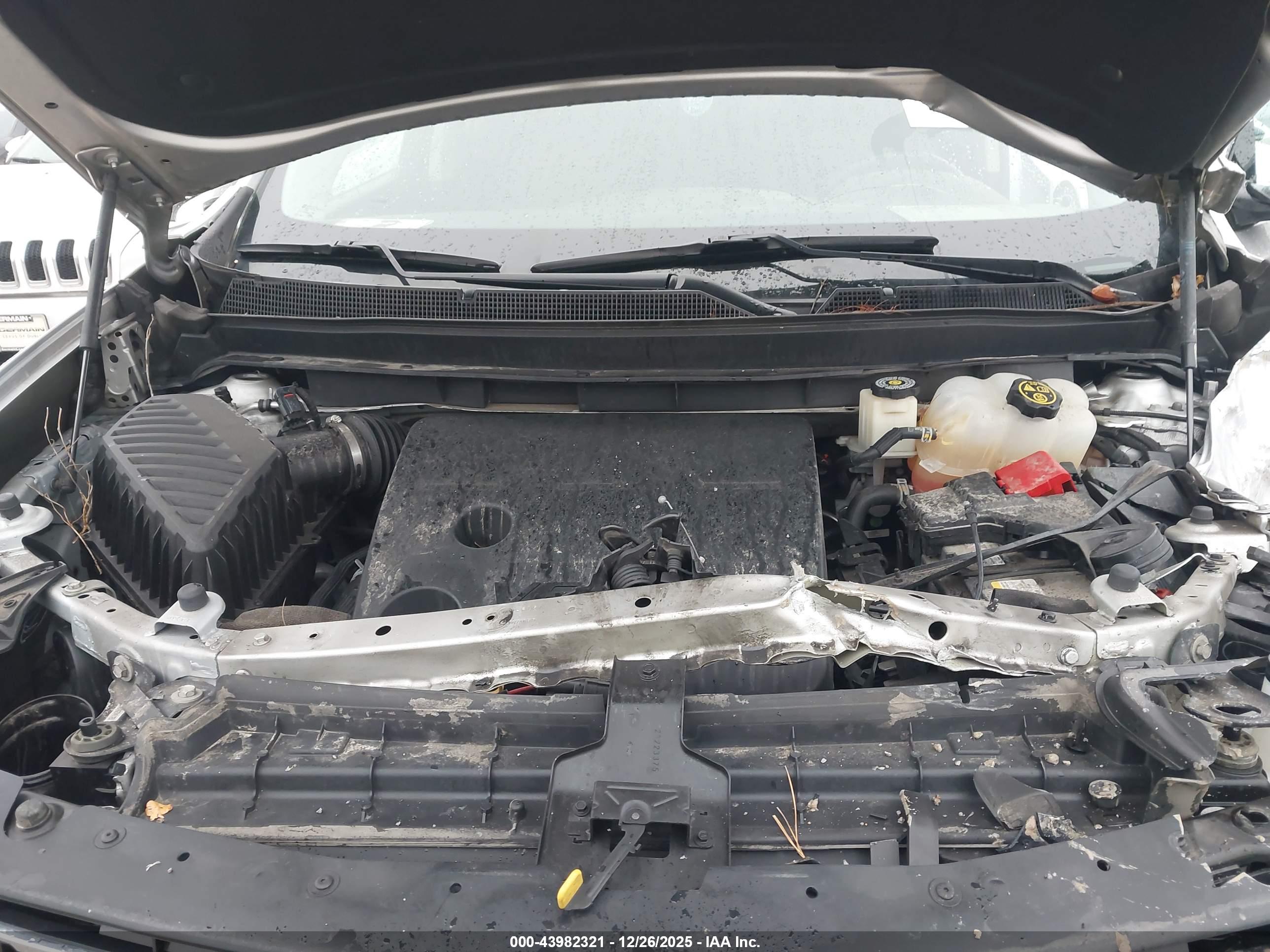 CHEVROLET TRAVERSE image 10