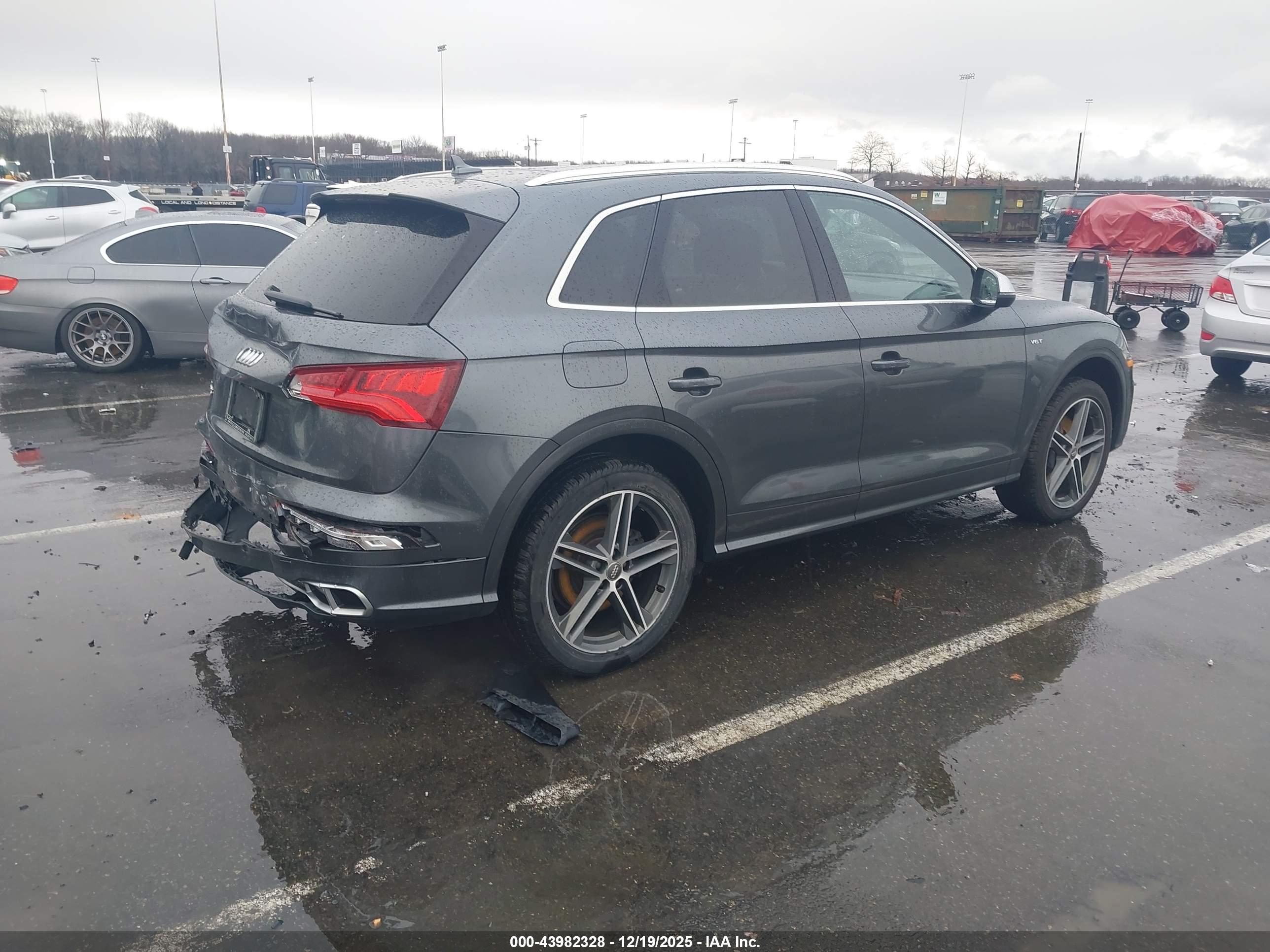 AUDI SQ5 image 4