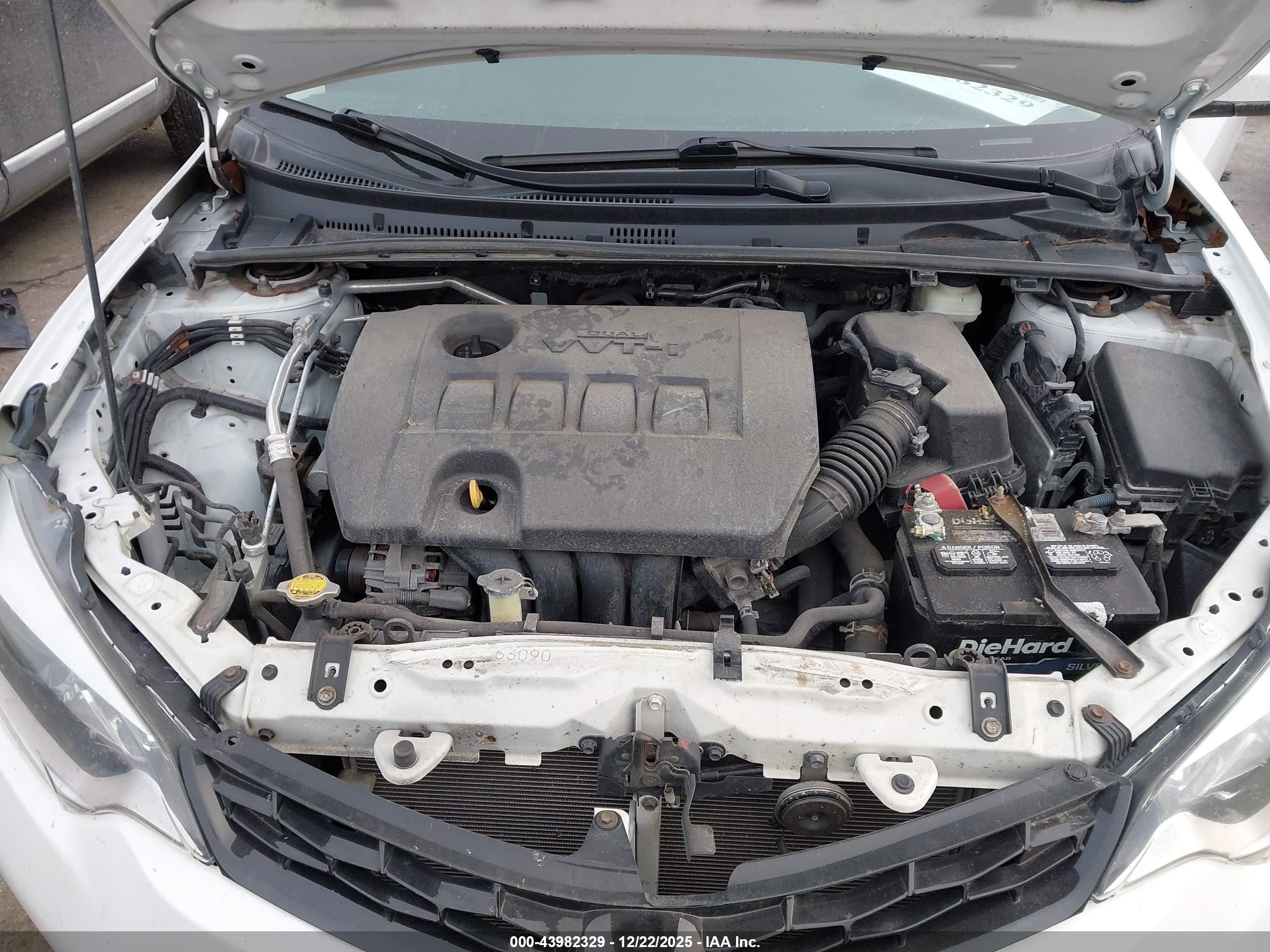 TOYOTA COROLLA image 10