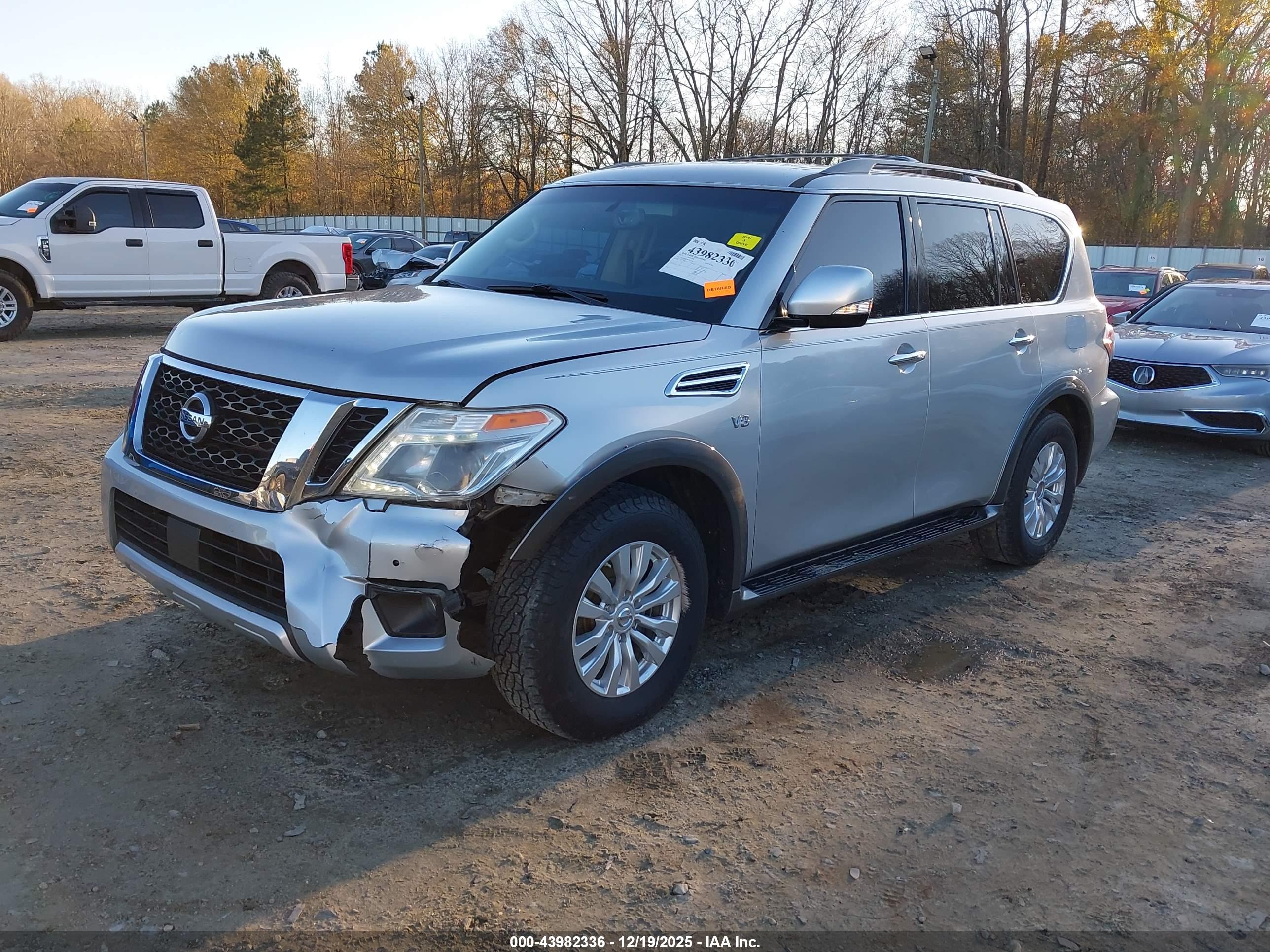 NISSAN ARMADA image 2