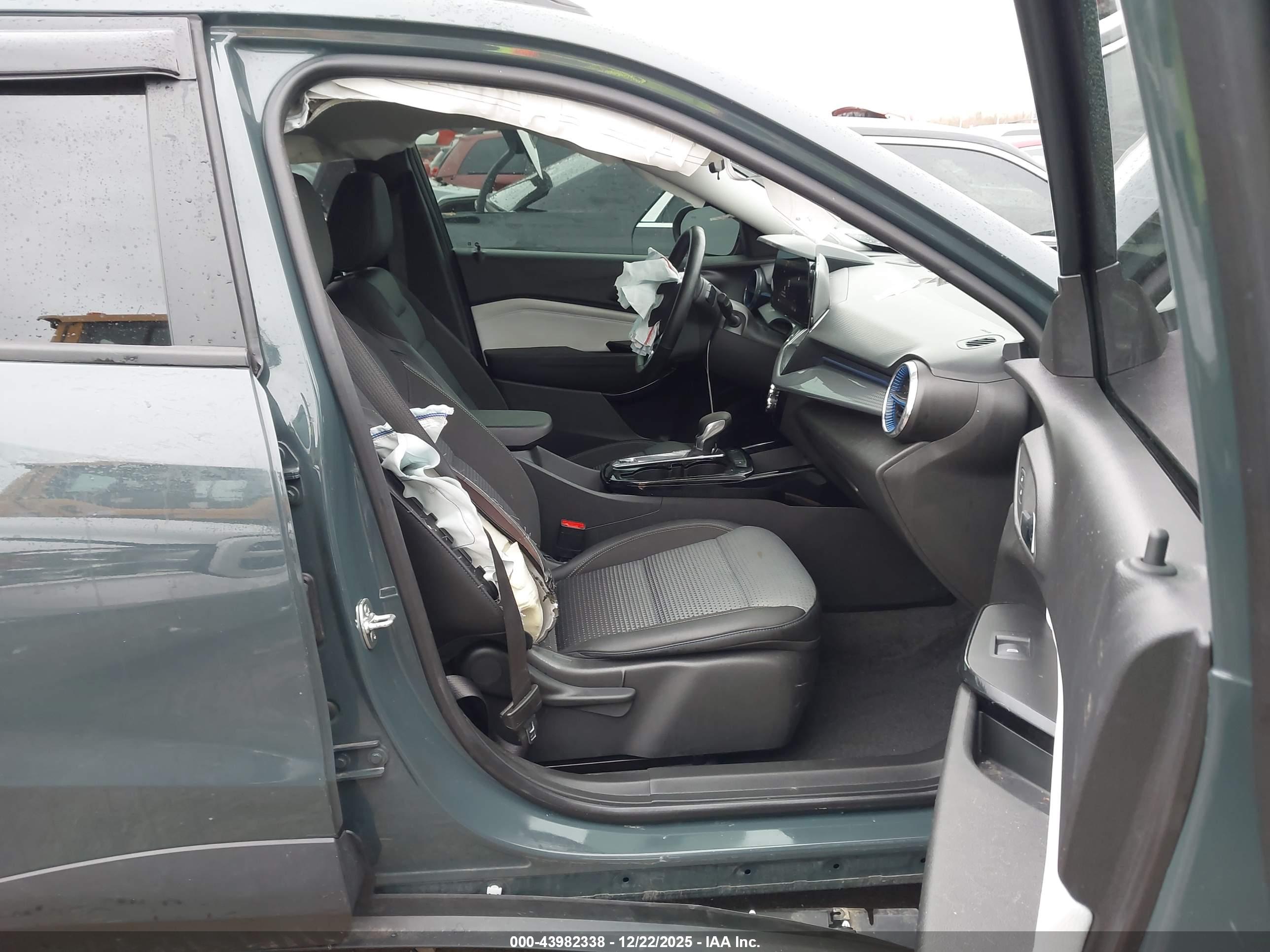CHEVROLET TRAX image 5
