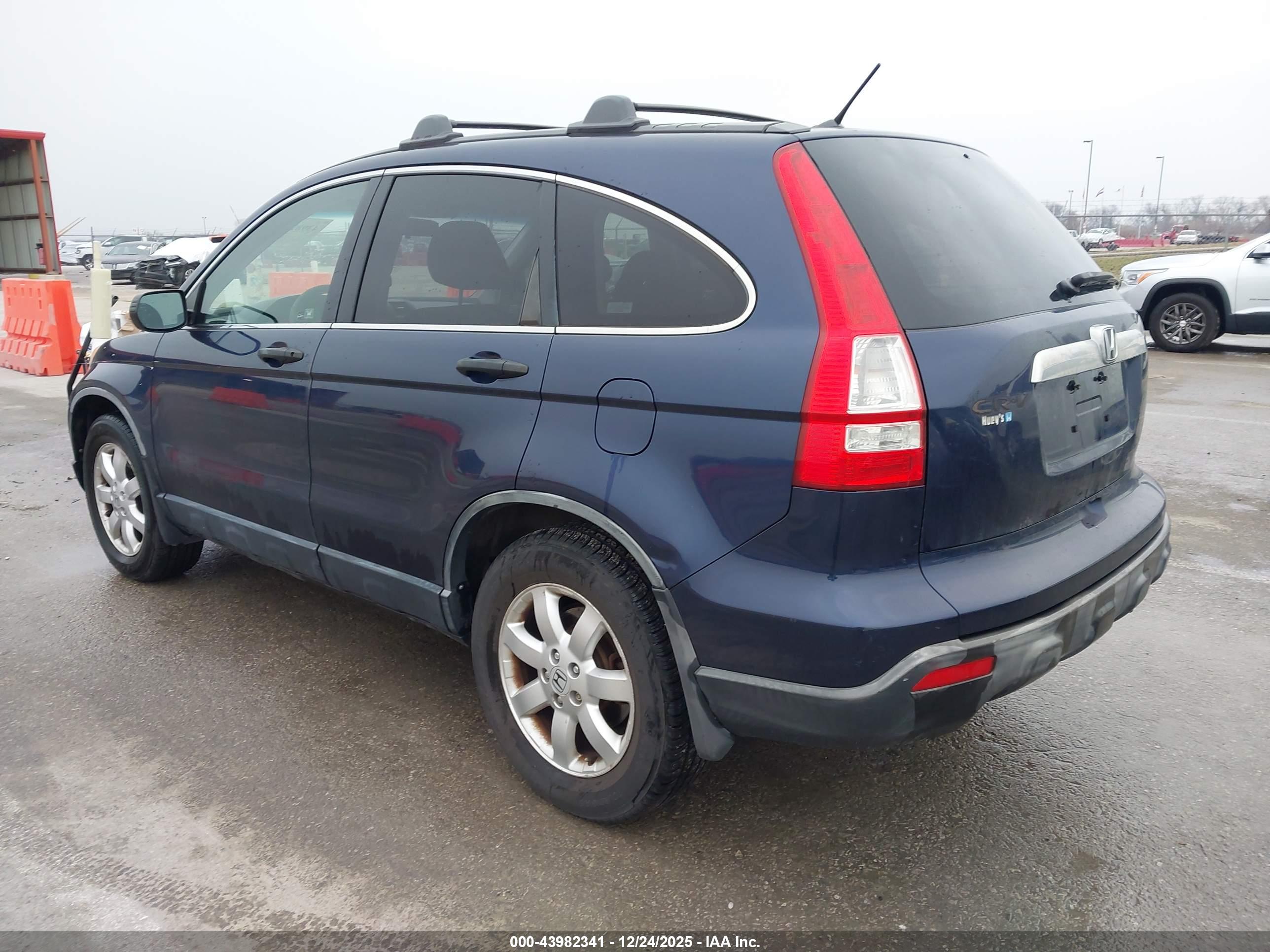 HONDA CR-V image 3