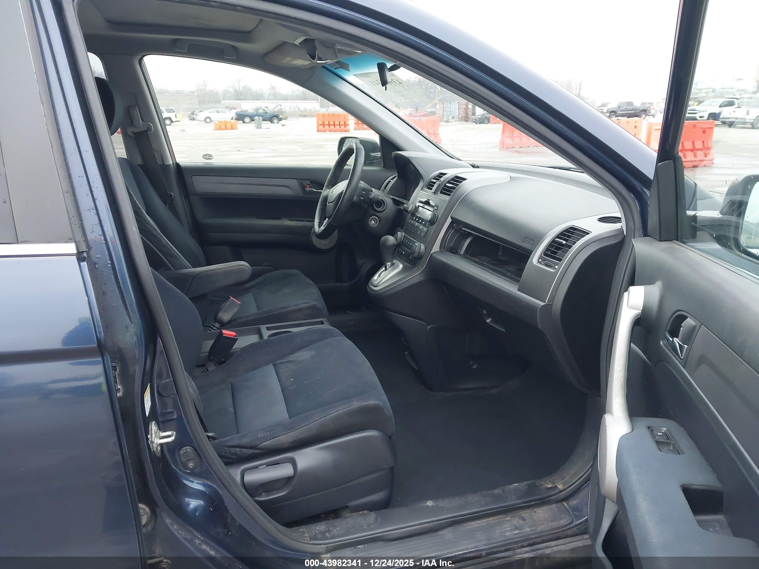 HONDA CR-V image 5