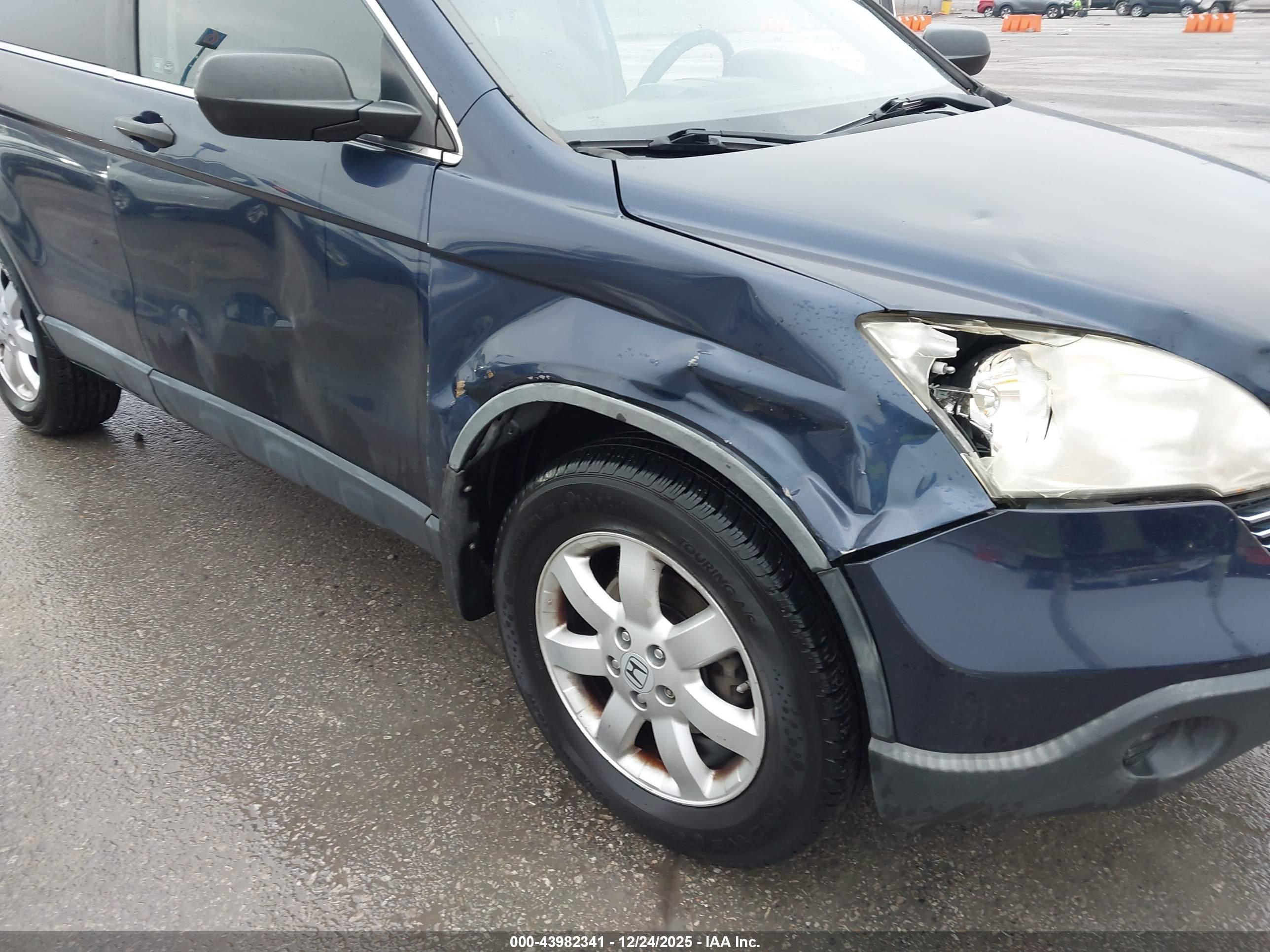 HONDA CR-V image 6