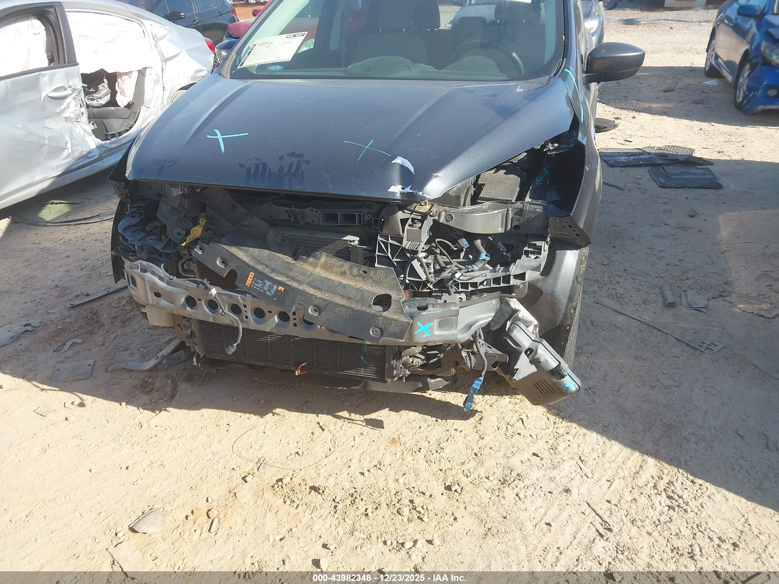 FORD ESCAPE image 6