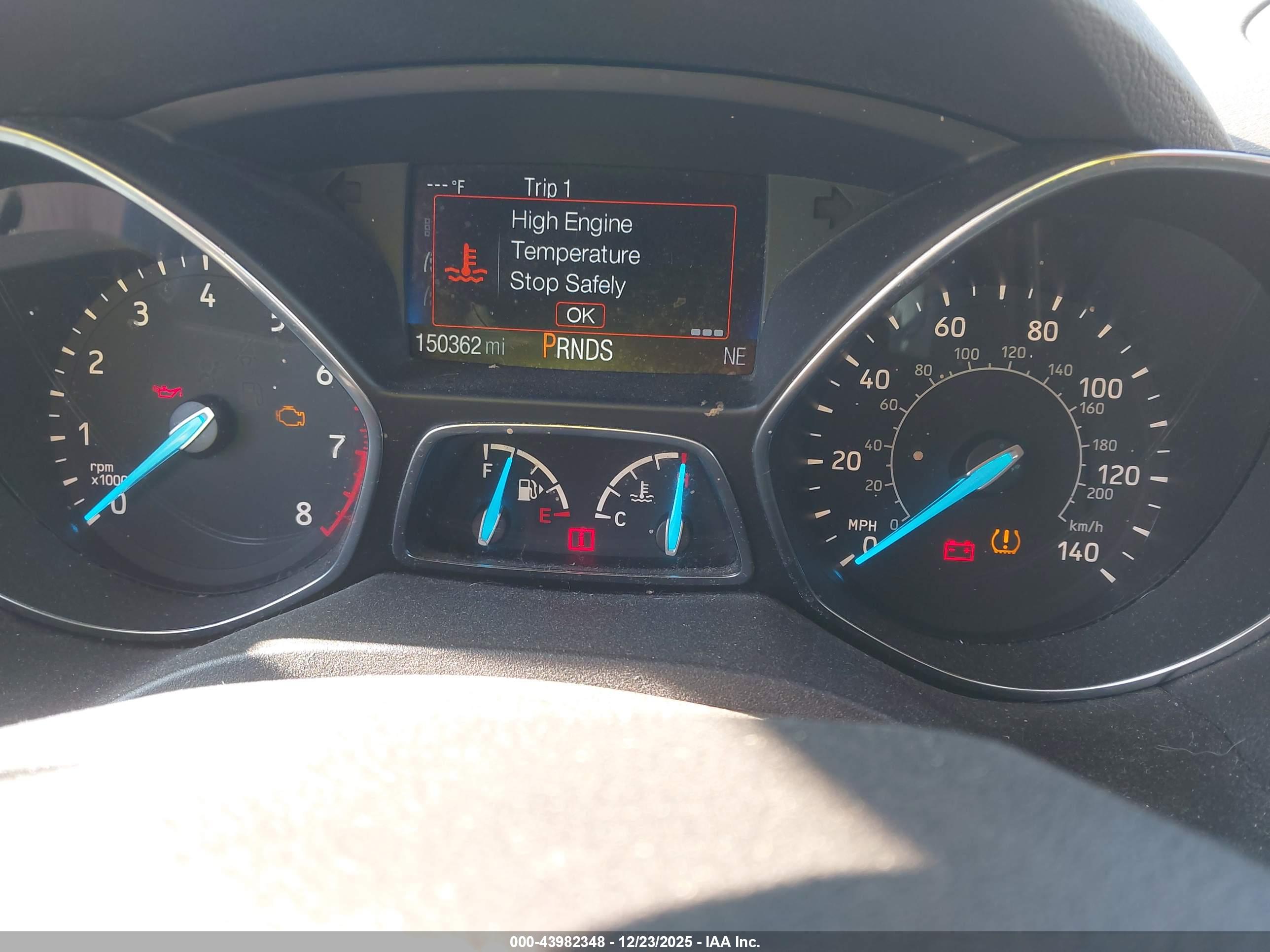 FORD ESCAPE image 7