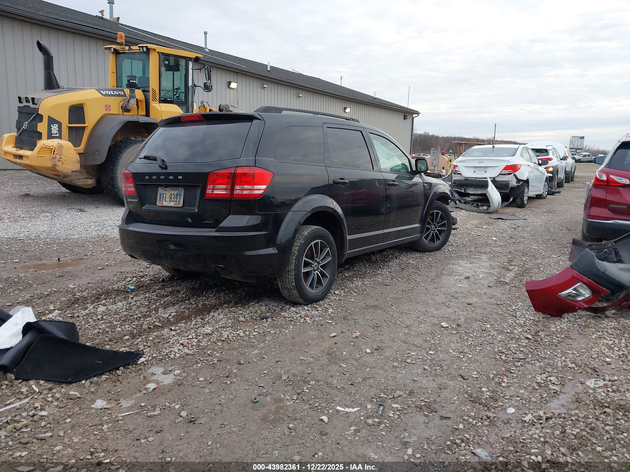 DODGE JOURNEY image 4