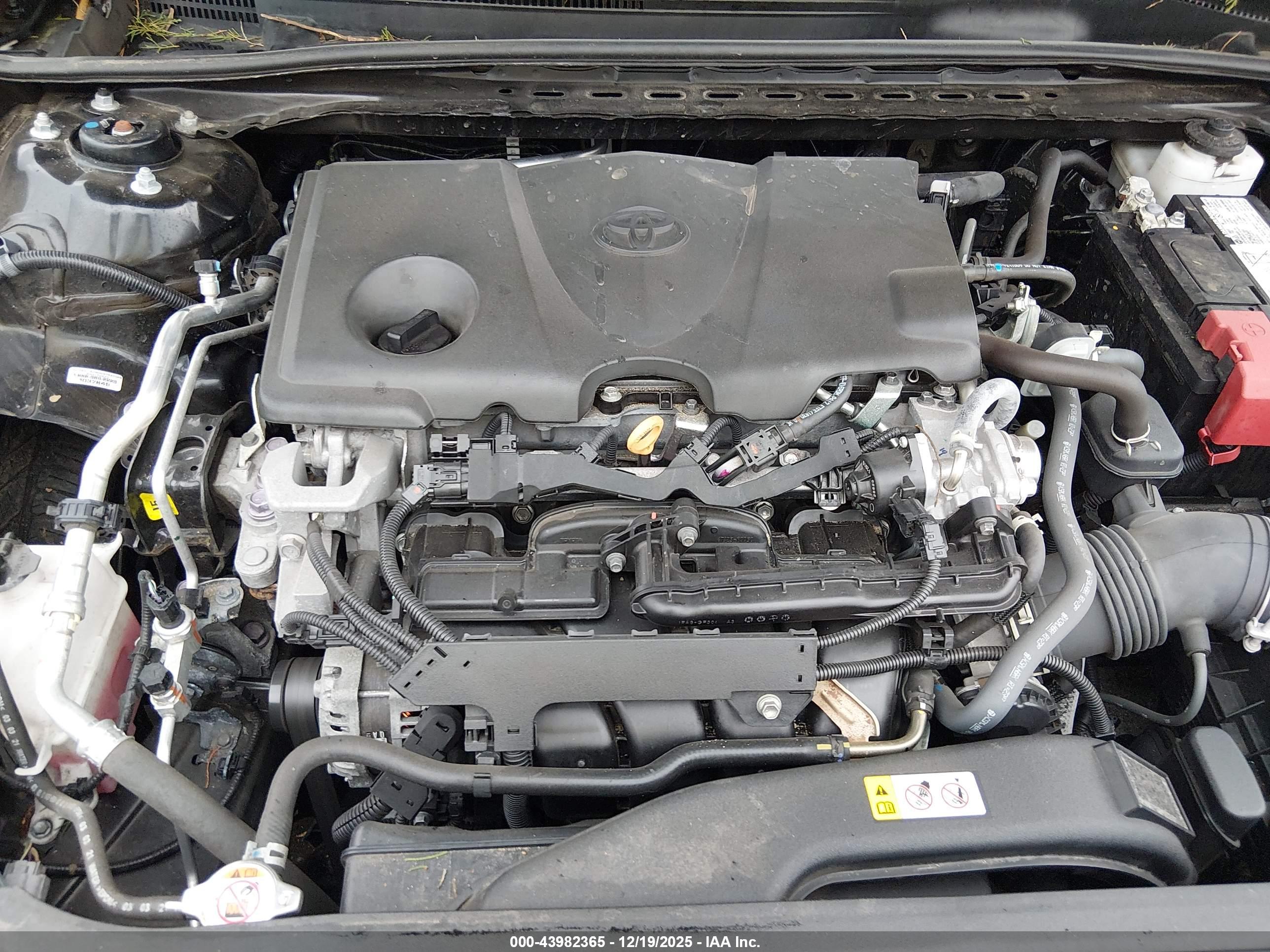 TOYOTA CAMRY image 10
