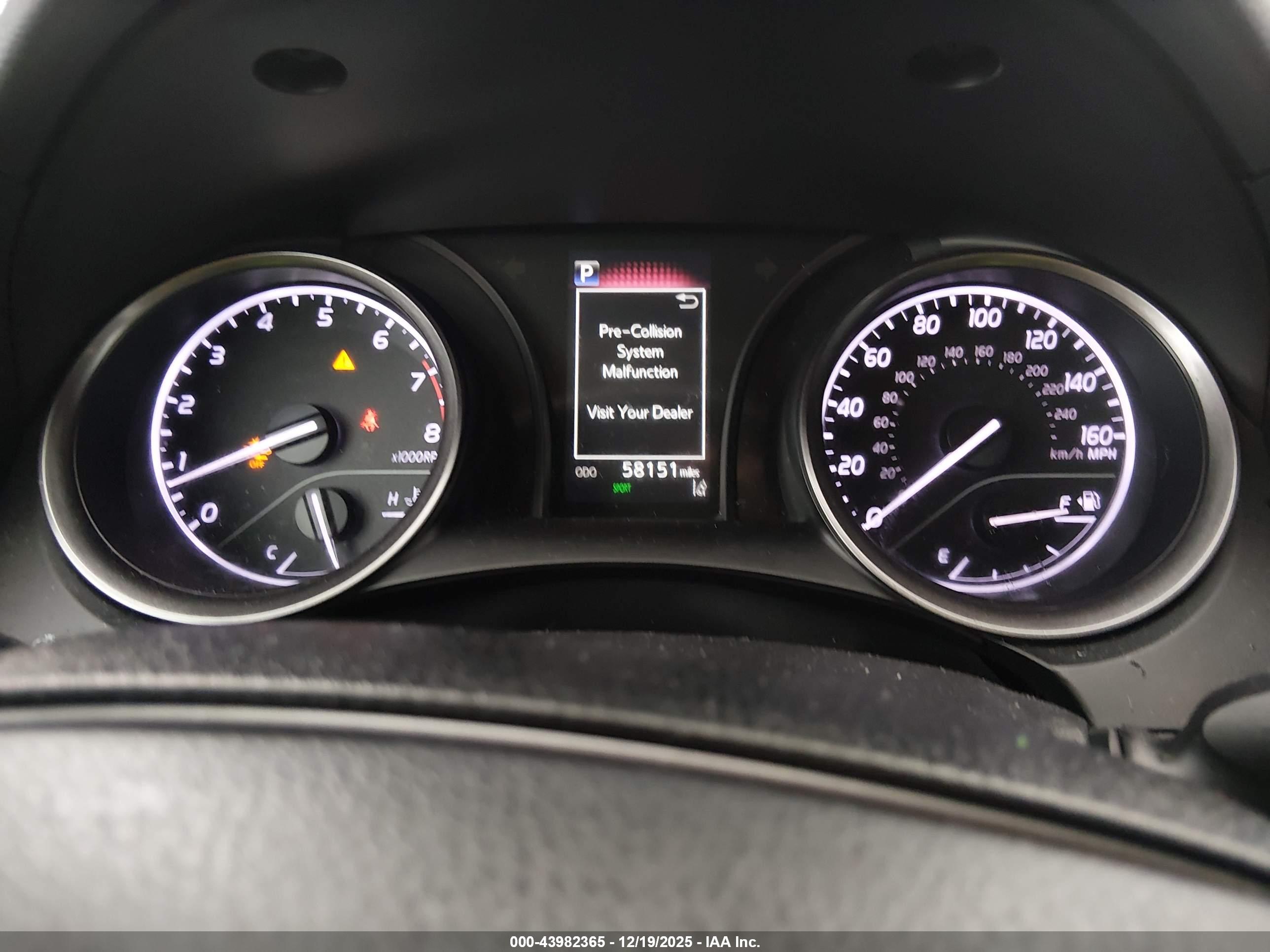 TOYOTA CAMRY image 7