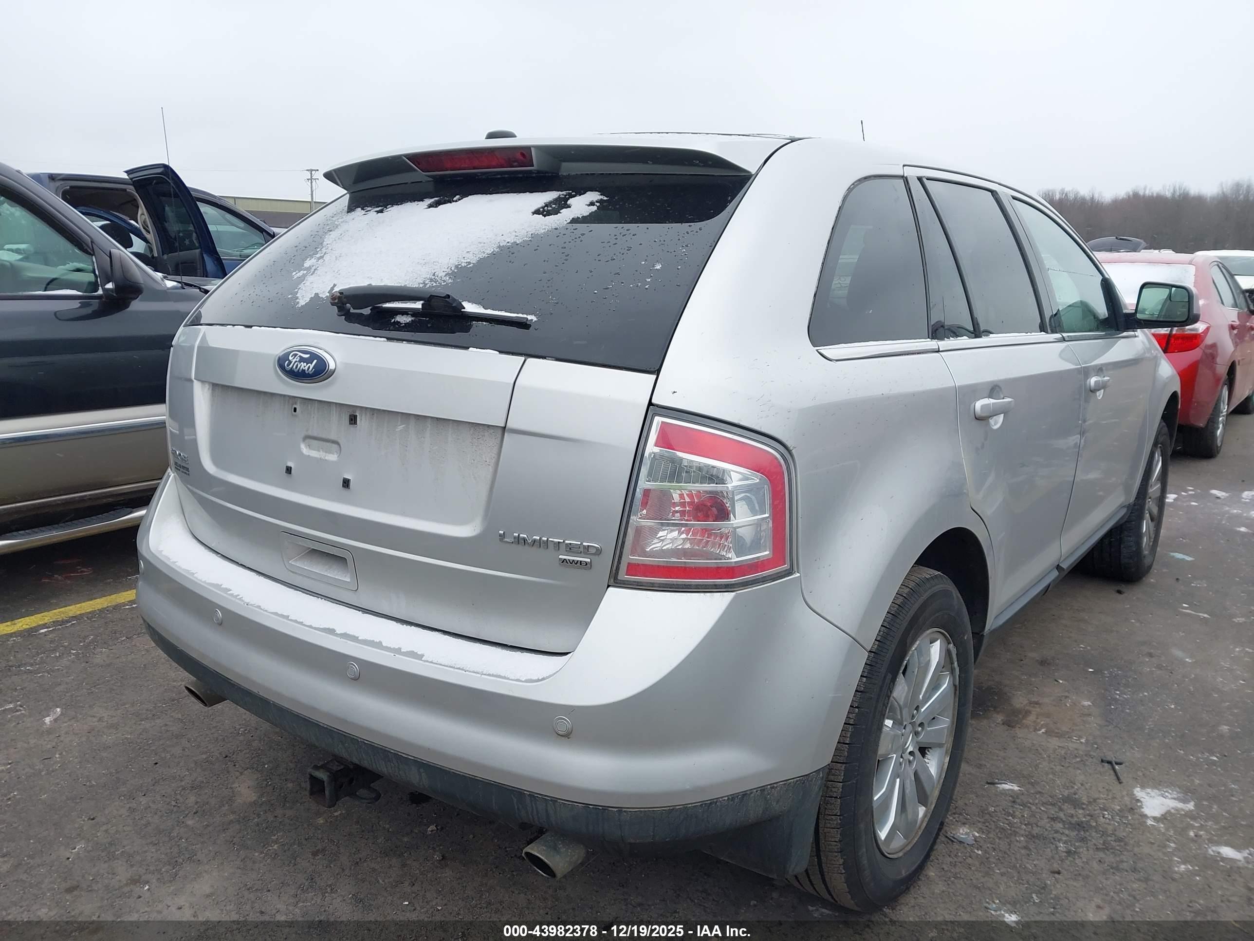 FORD EDGE image 4
