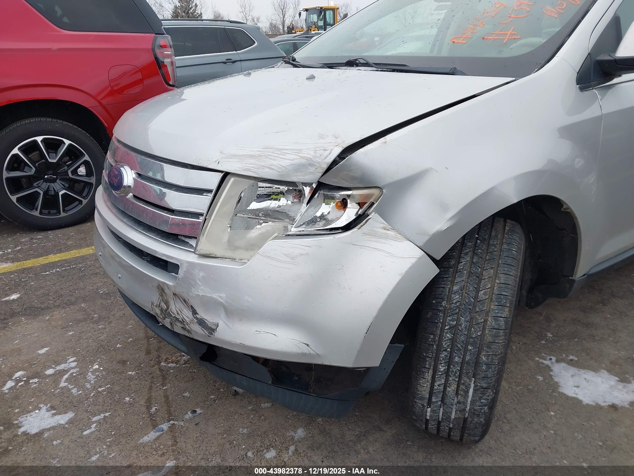 FORD EDGE image 6