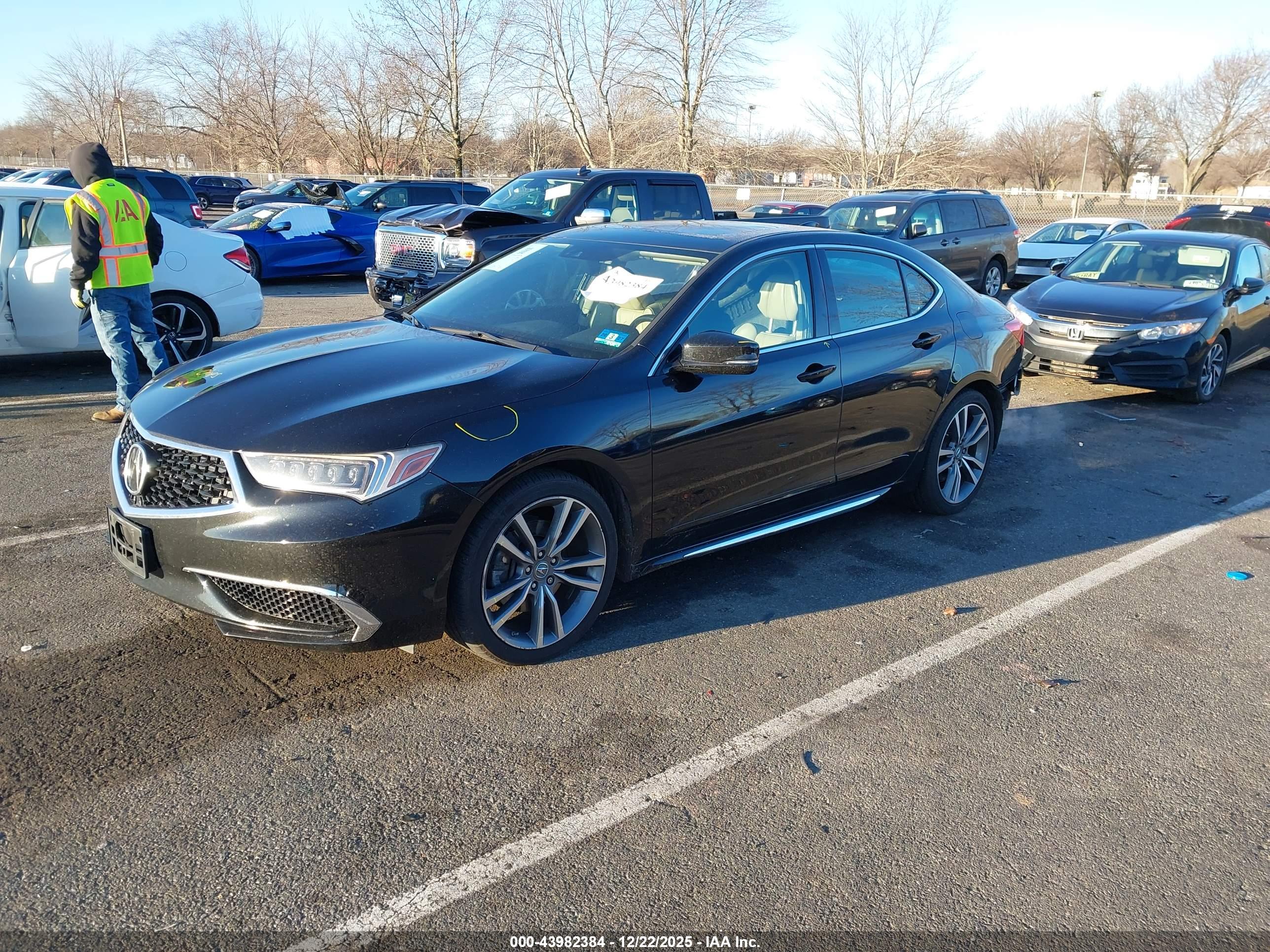 ACURA TLX image 2