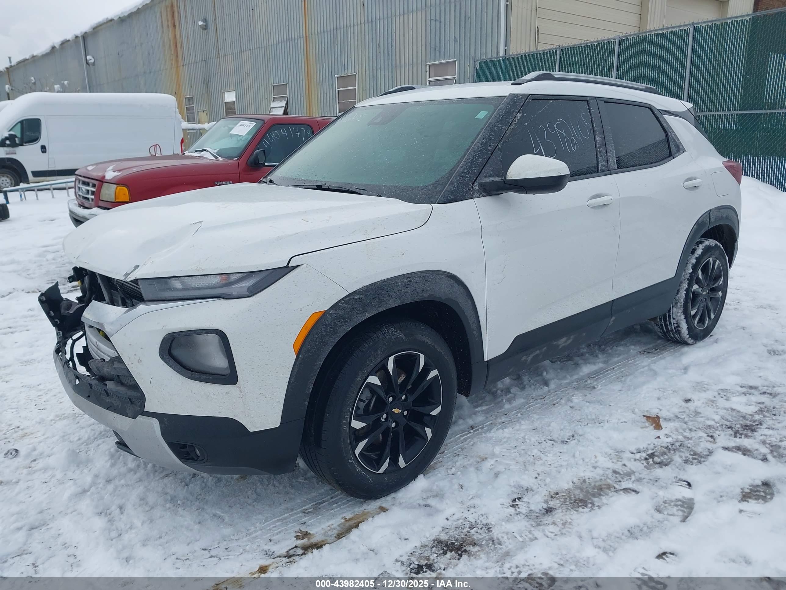 CHEVROLET TRAILBLAZER image 2