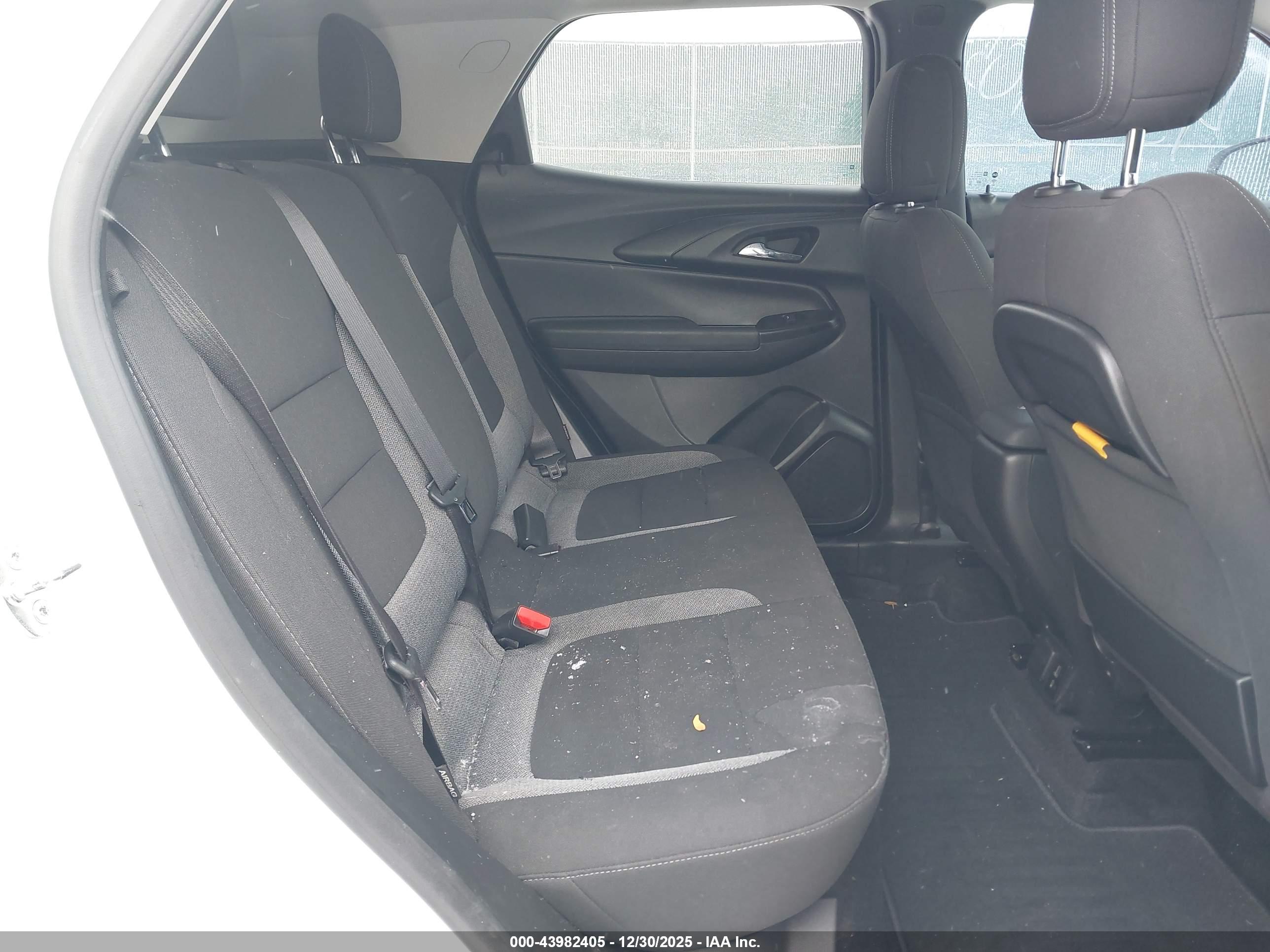 CHEVROLET TRAILBLAZER image 8