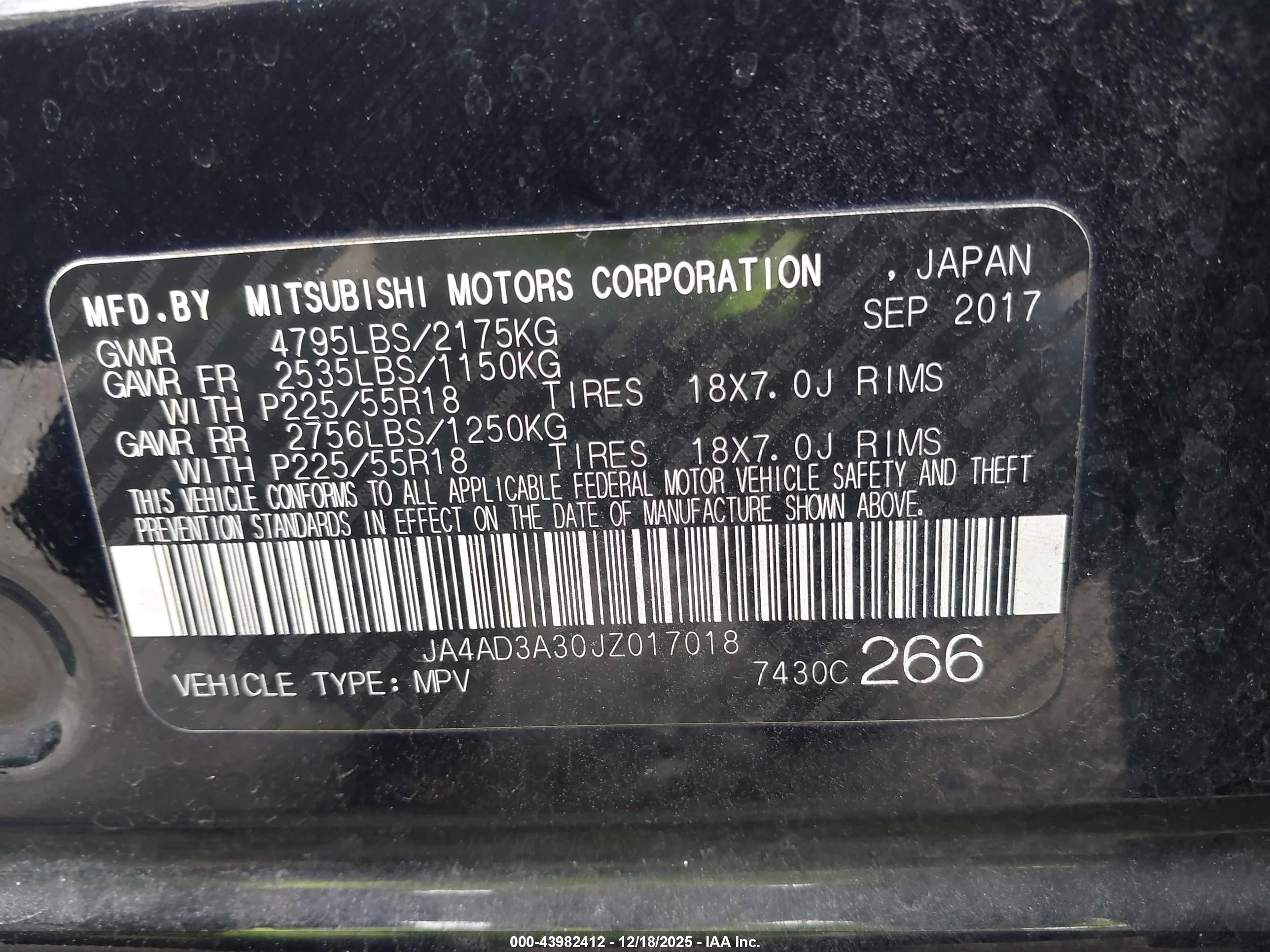 MITSUBISHI OUTLANDER image 9