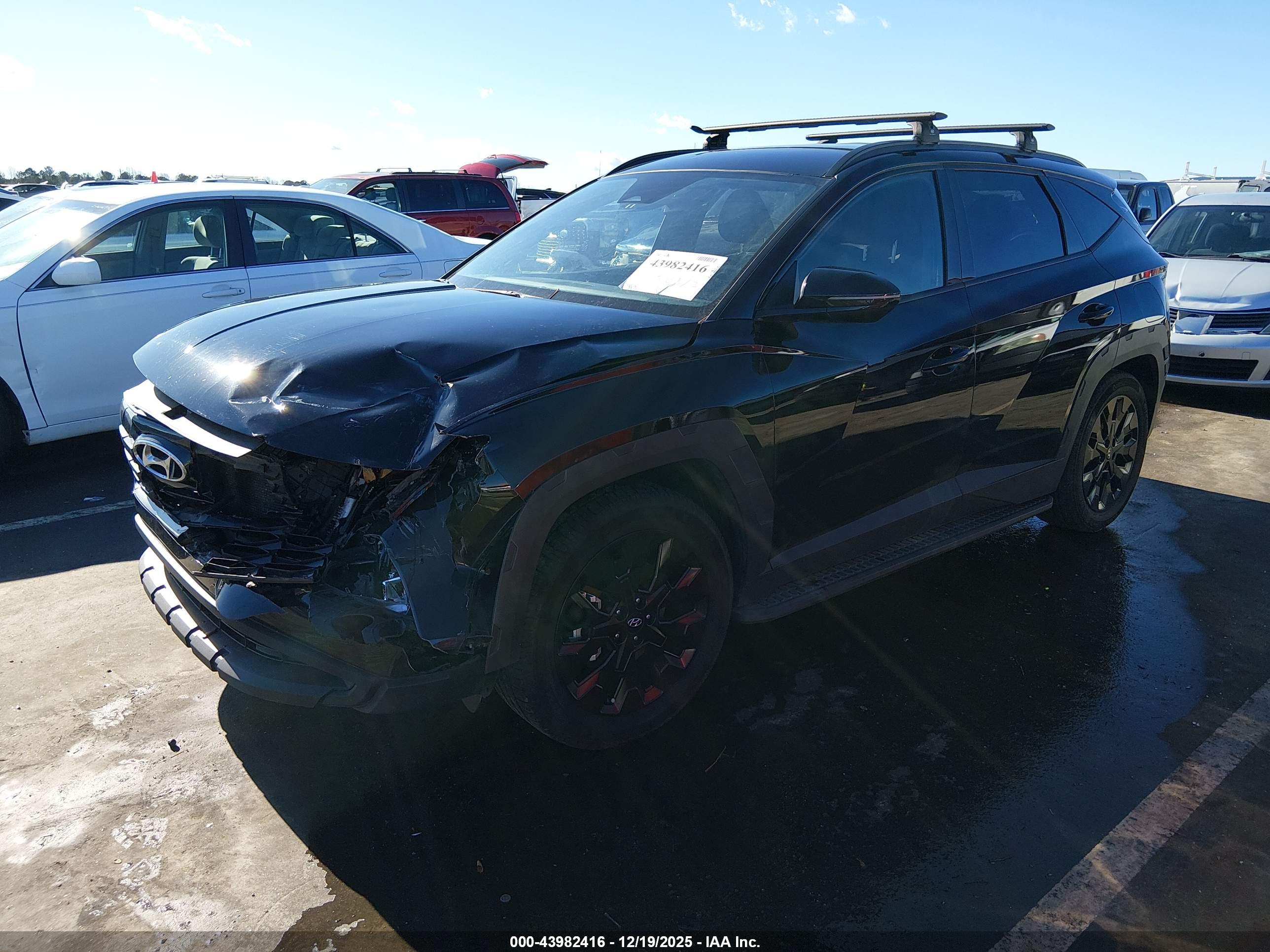 HYUNDAI TUCSON image 2