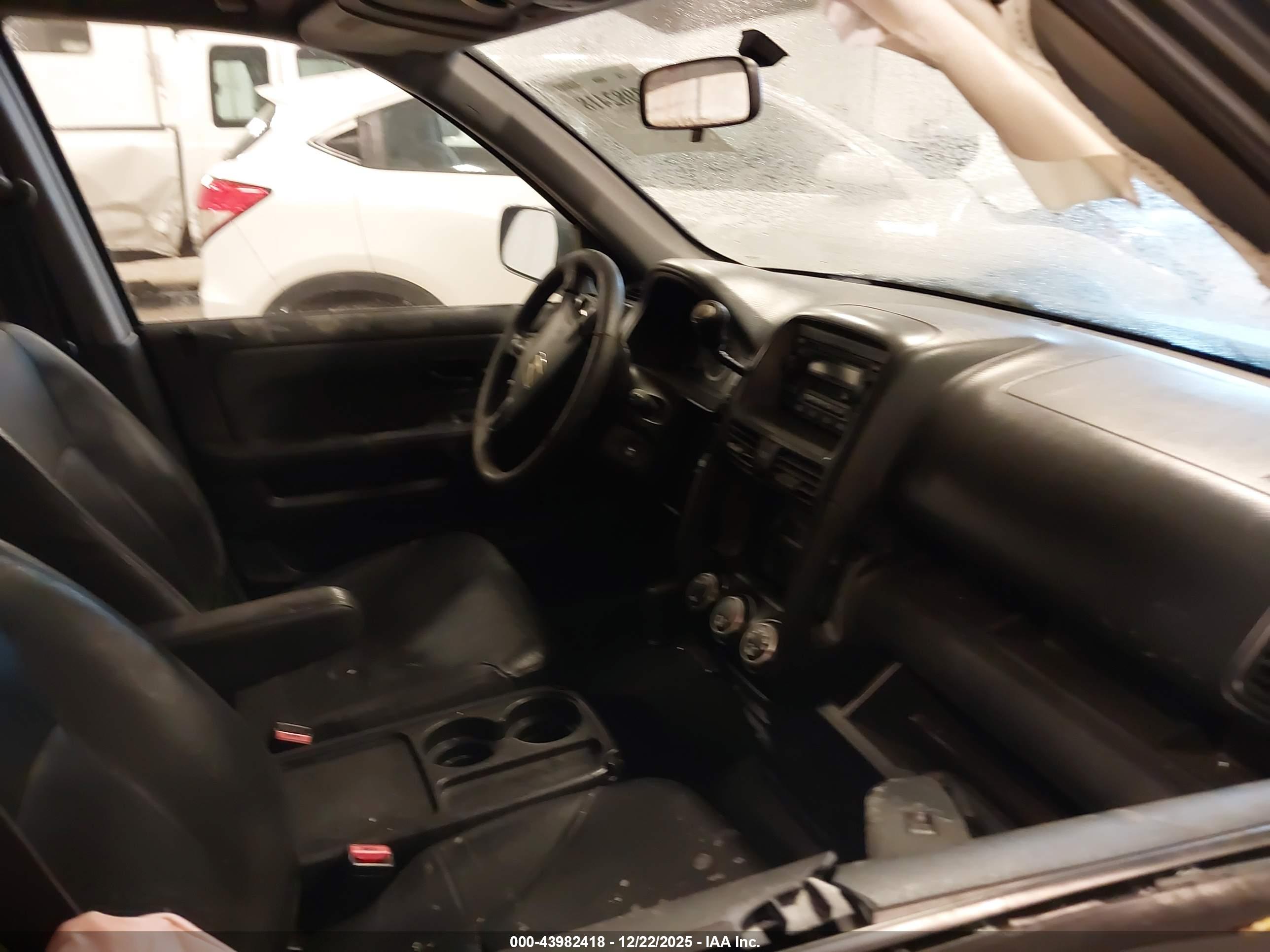HONDA CR-V image 5