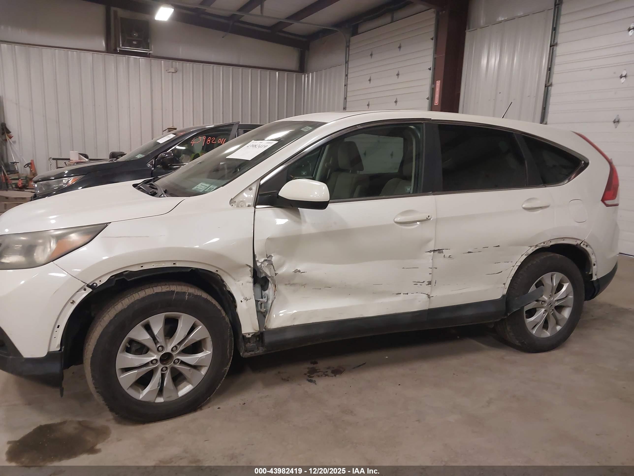 HONDA CR-V image 6