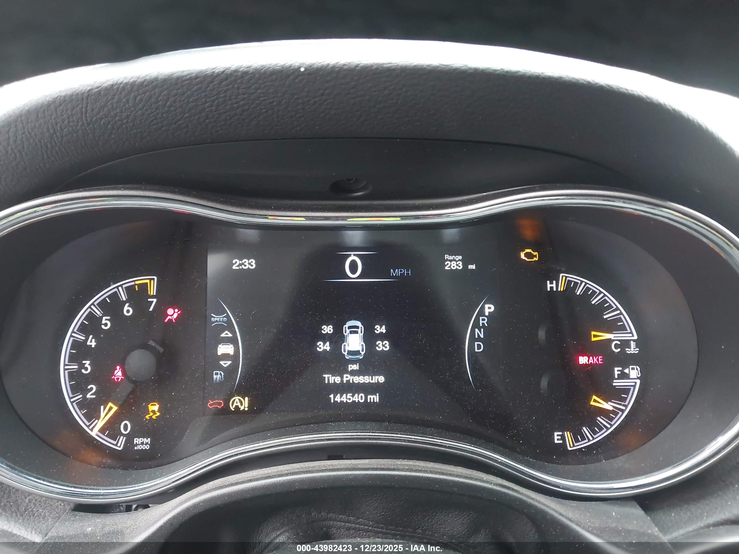 JEEP GRAND image 7