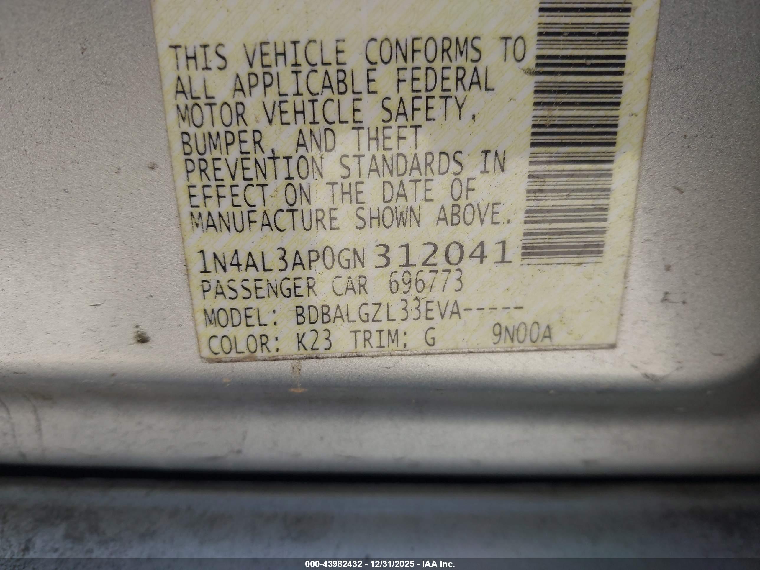 NISSAN ALTIMA image 9