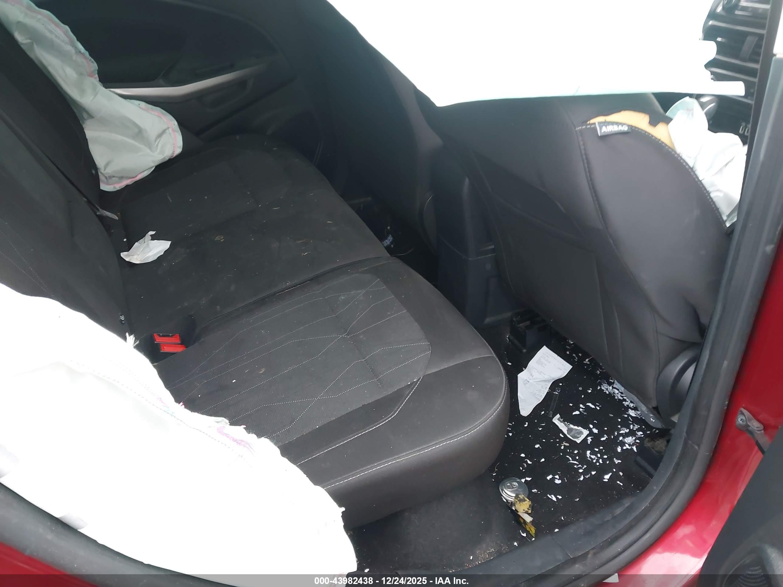 FORD ECOSPORT image 8