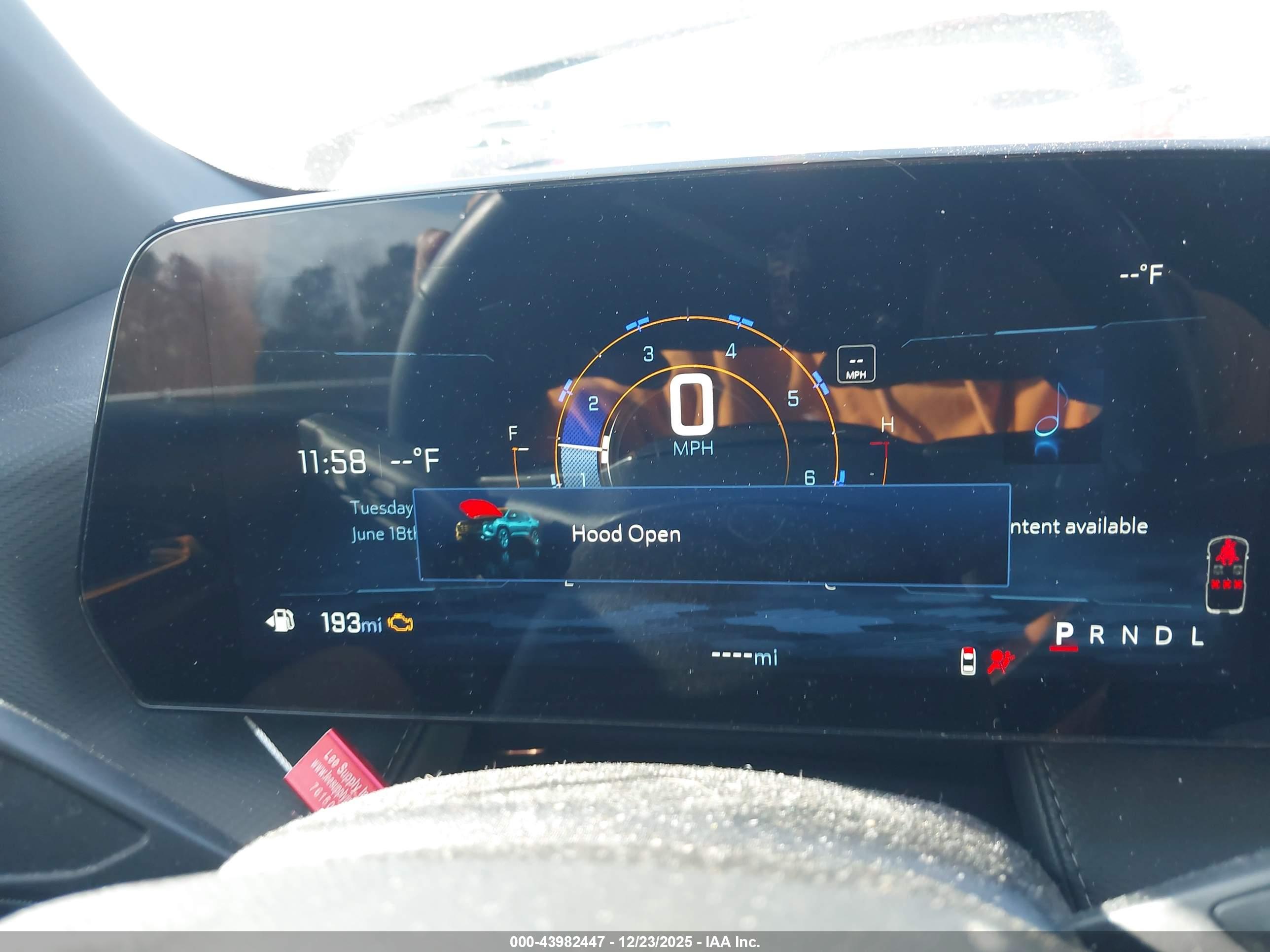 CHEVROLET EQUINOX image 7
