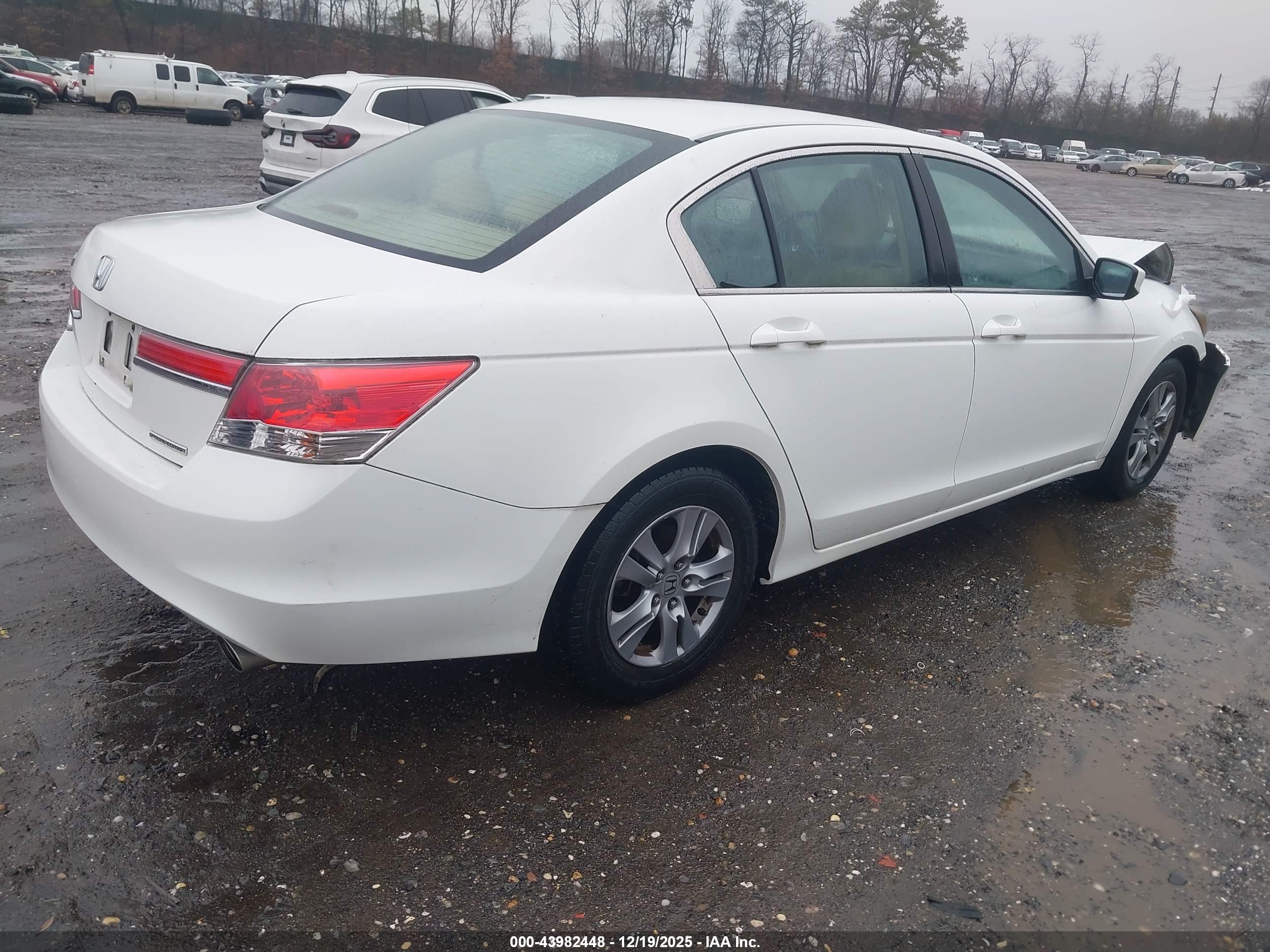 HONDA ACCORD image 4