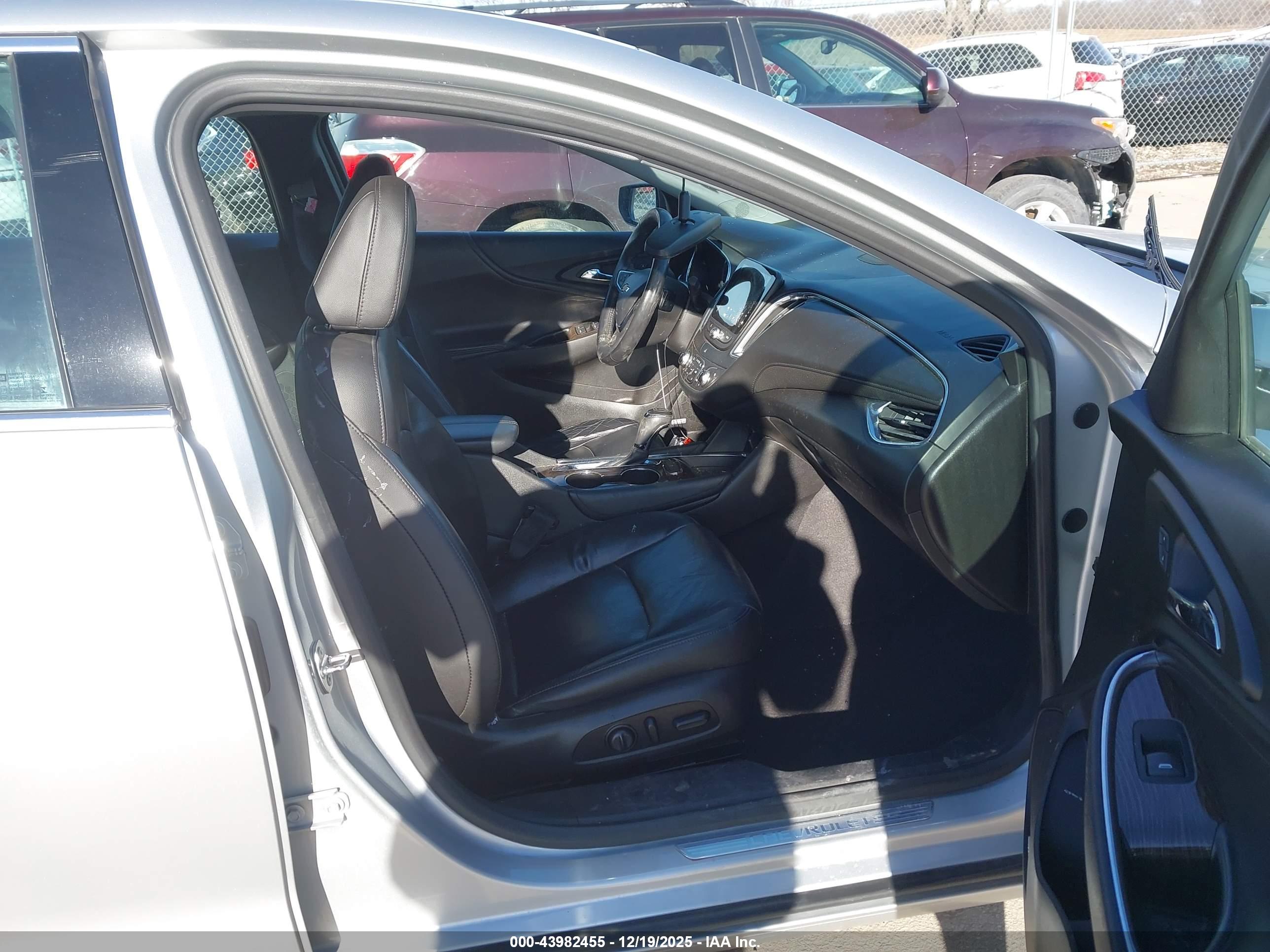CHEVROLET MALIBU image 5