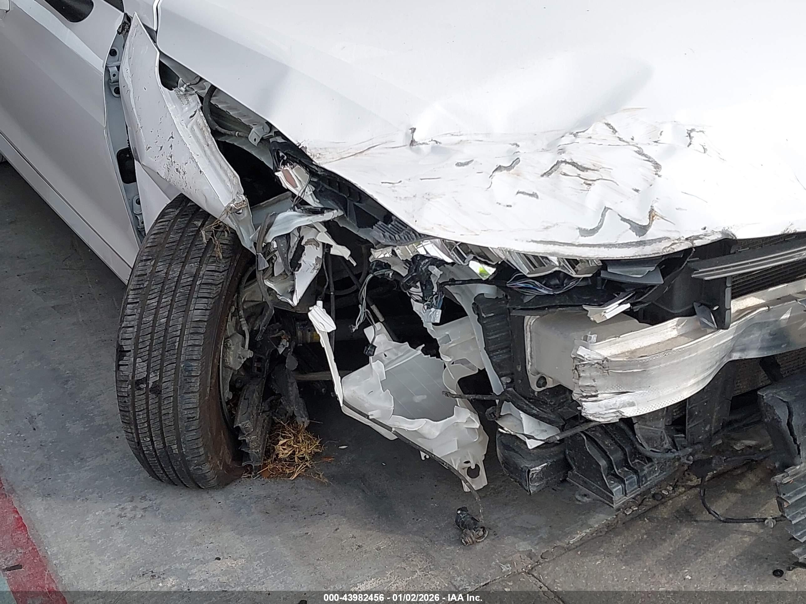 KIA K5 image 6