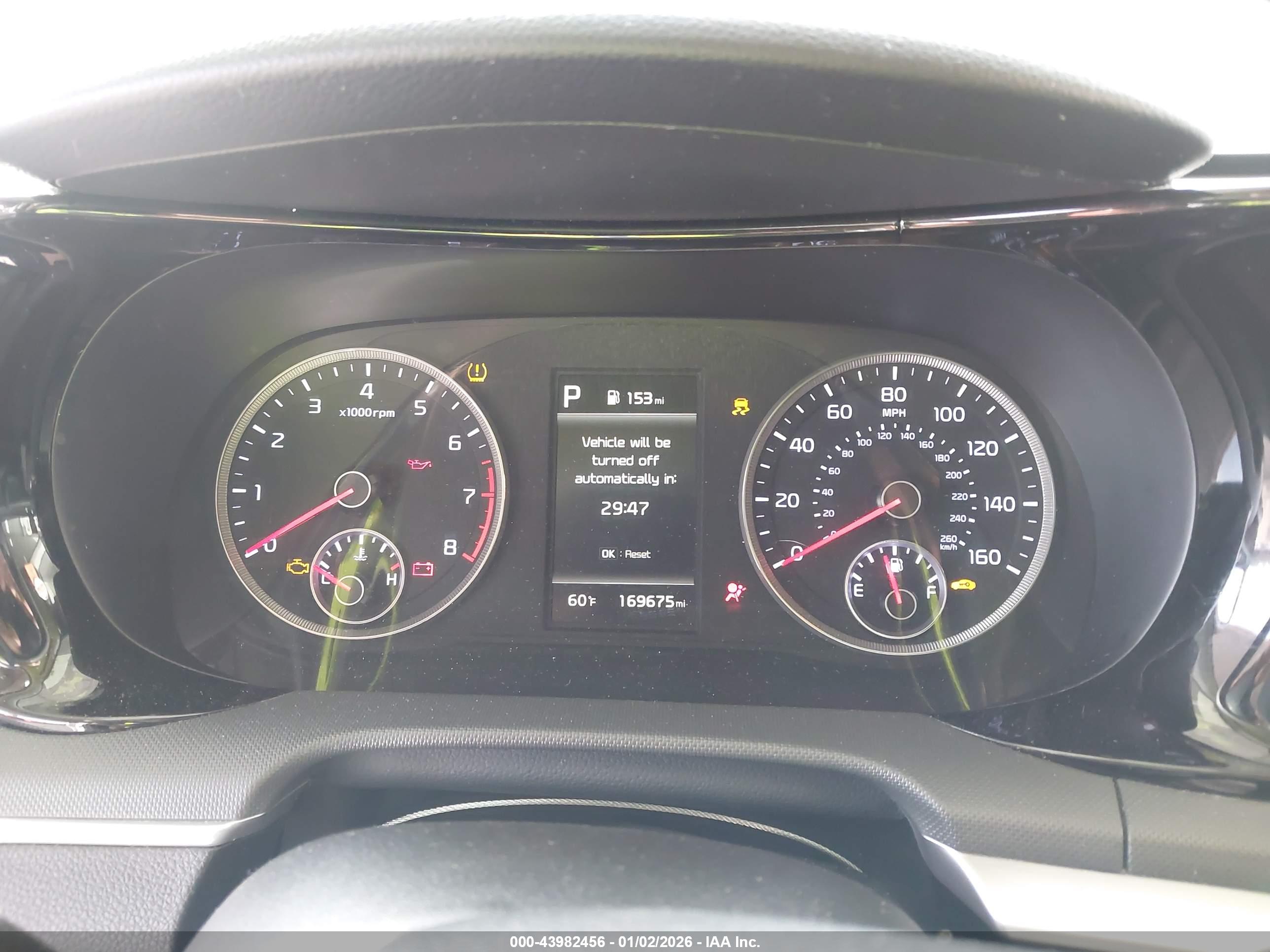 KIA K5 image 7