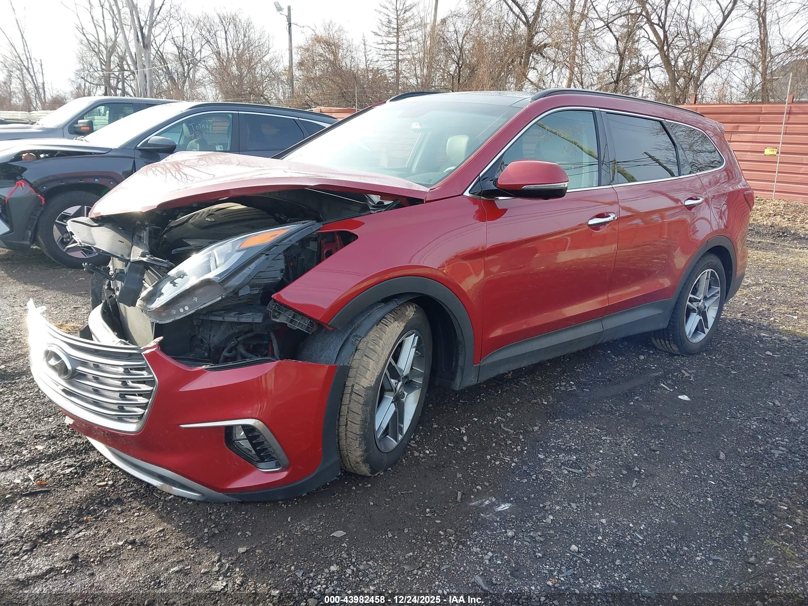 HYUNDAI SANTA image 2