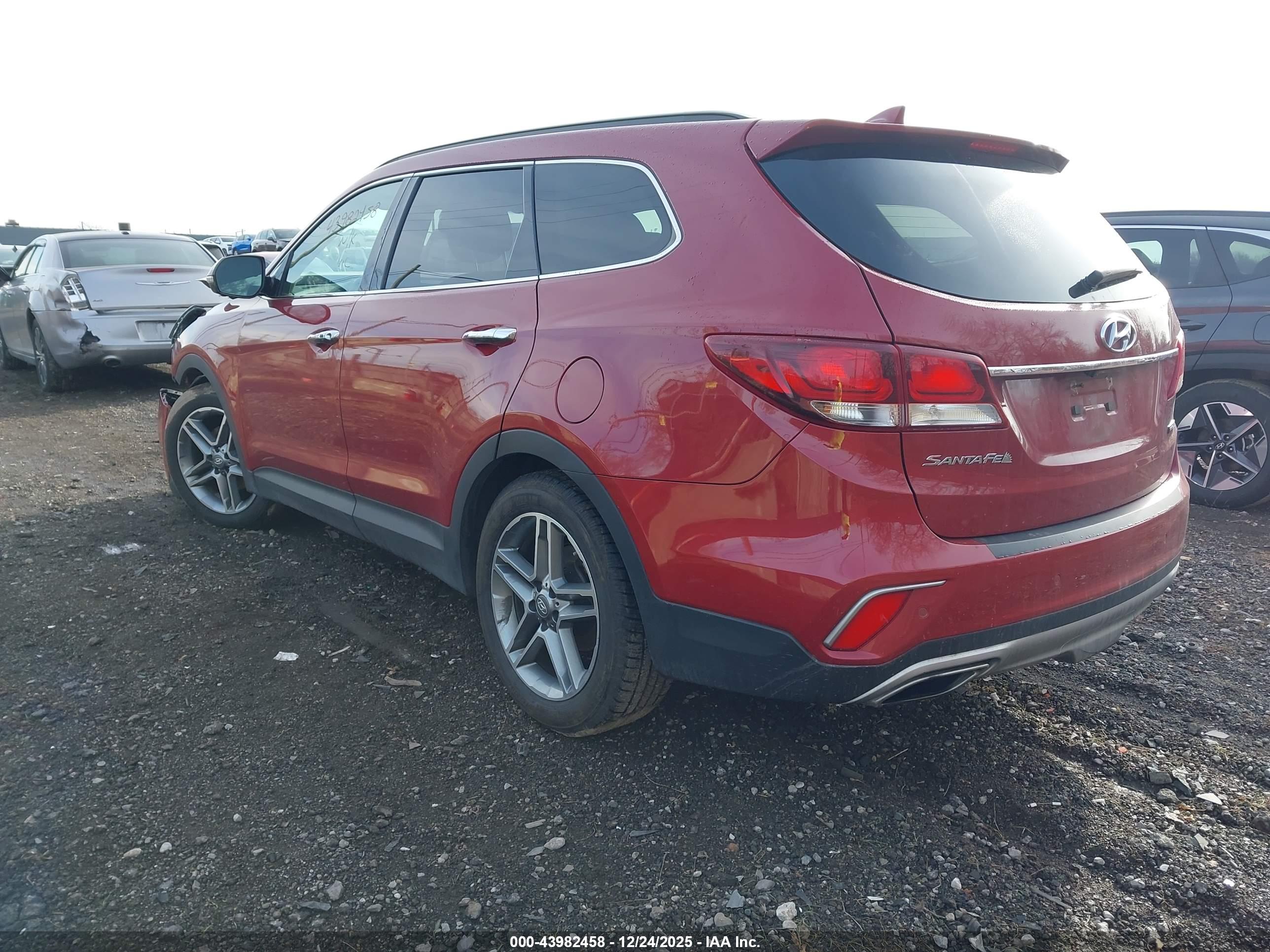HYUNDAI SANTA image 3