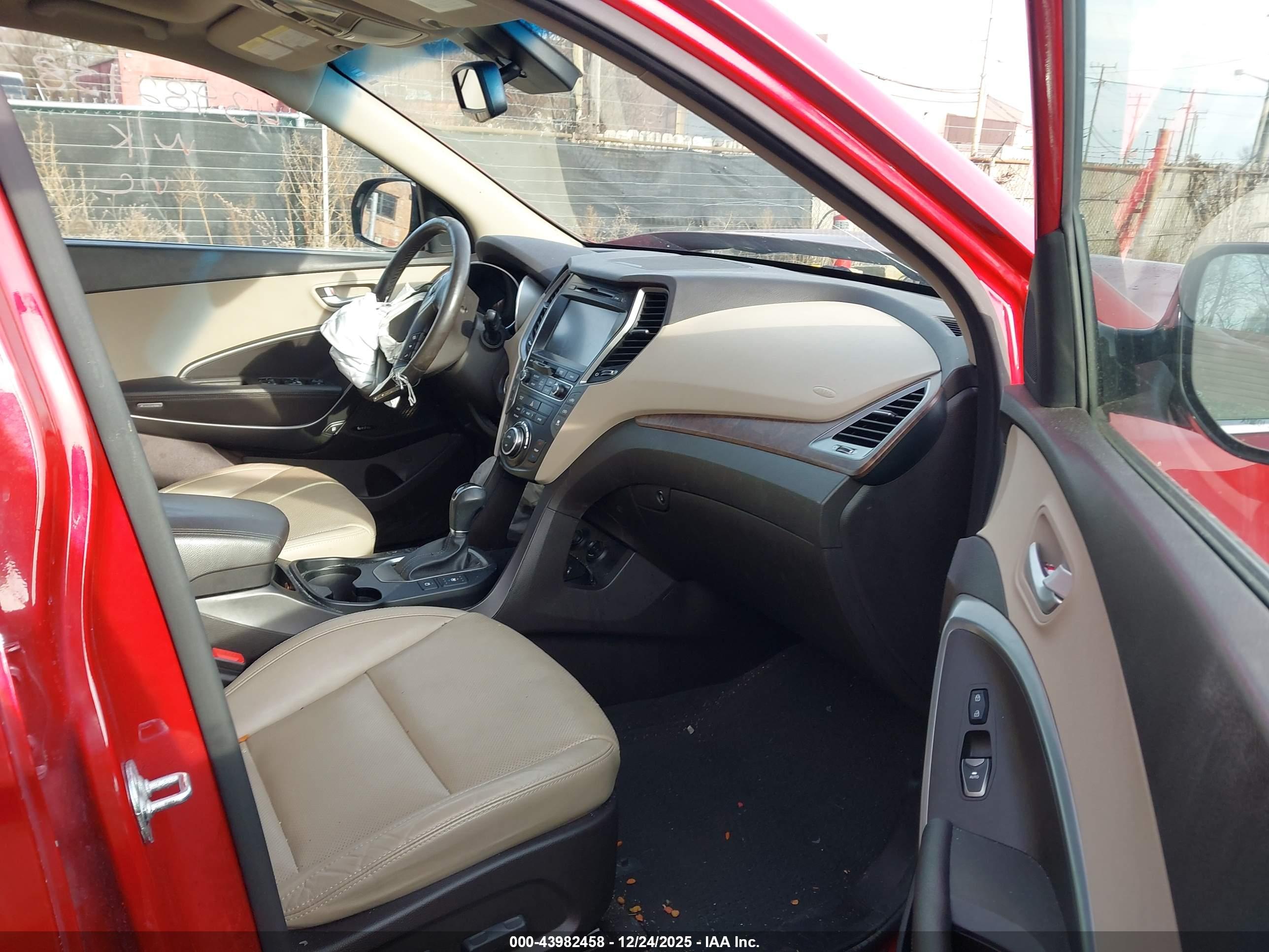 HYUNDAI SANTA image 5