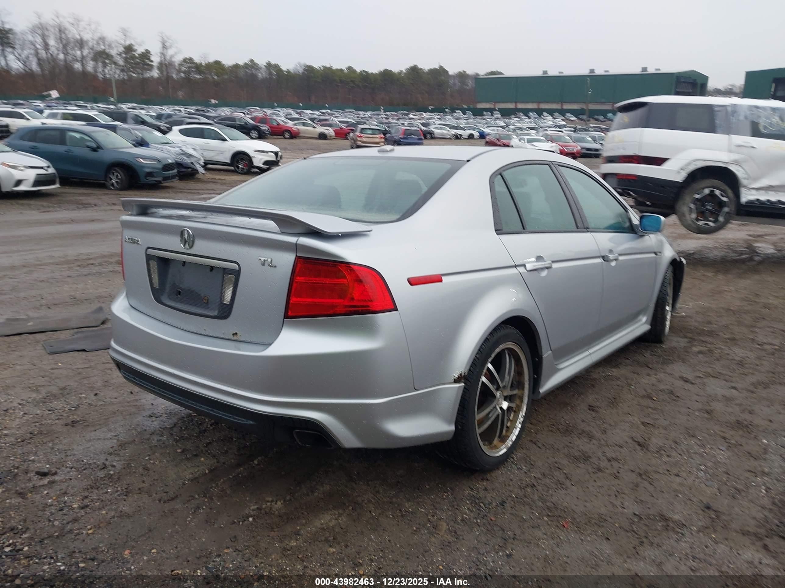 ACURA TL image 4