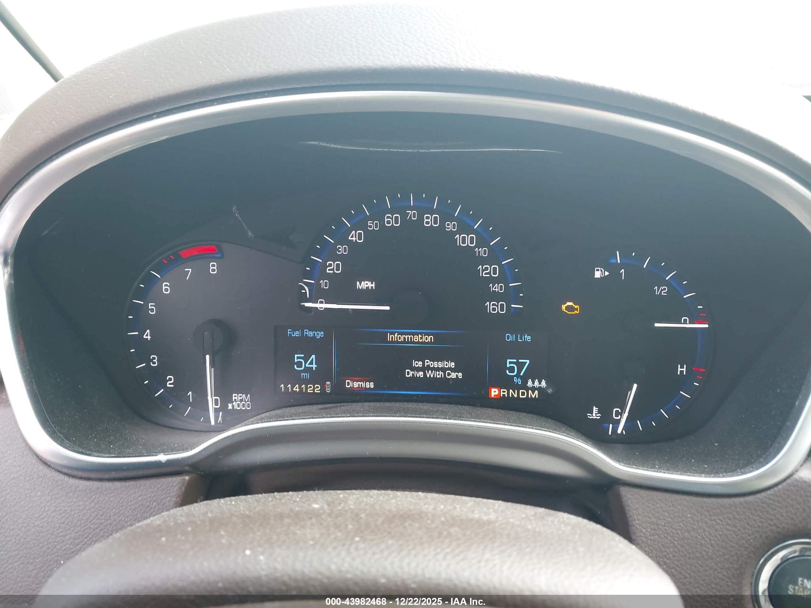 CADILLAC SRX image 7
