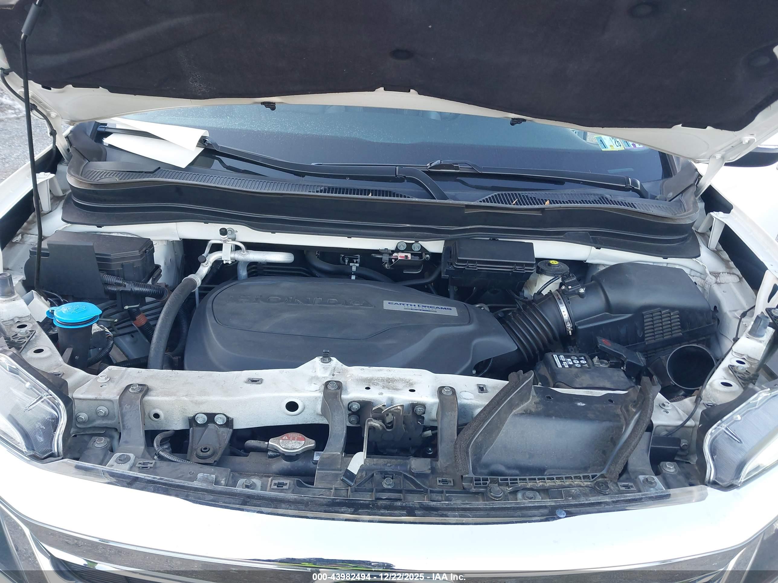 HONDA PILOT image 10