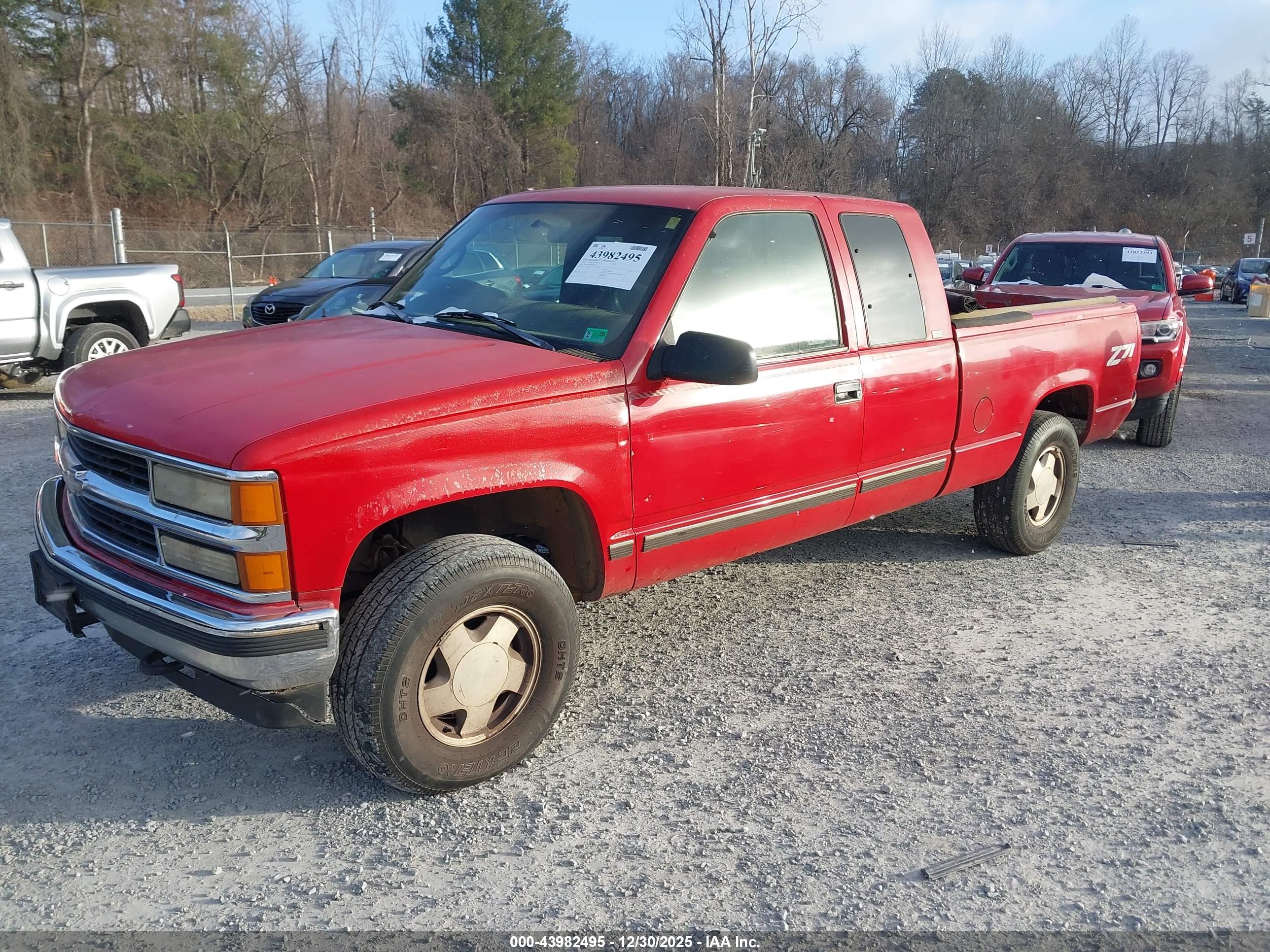 CHEVROLET K1500 image 2