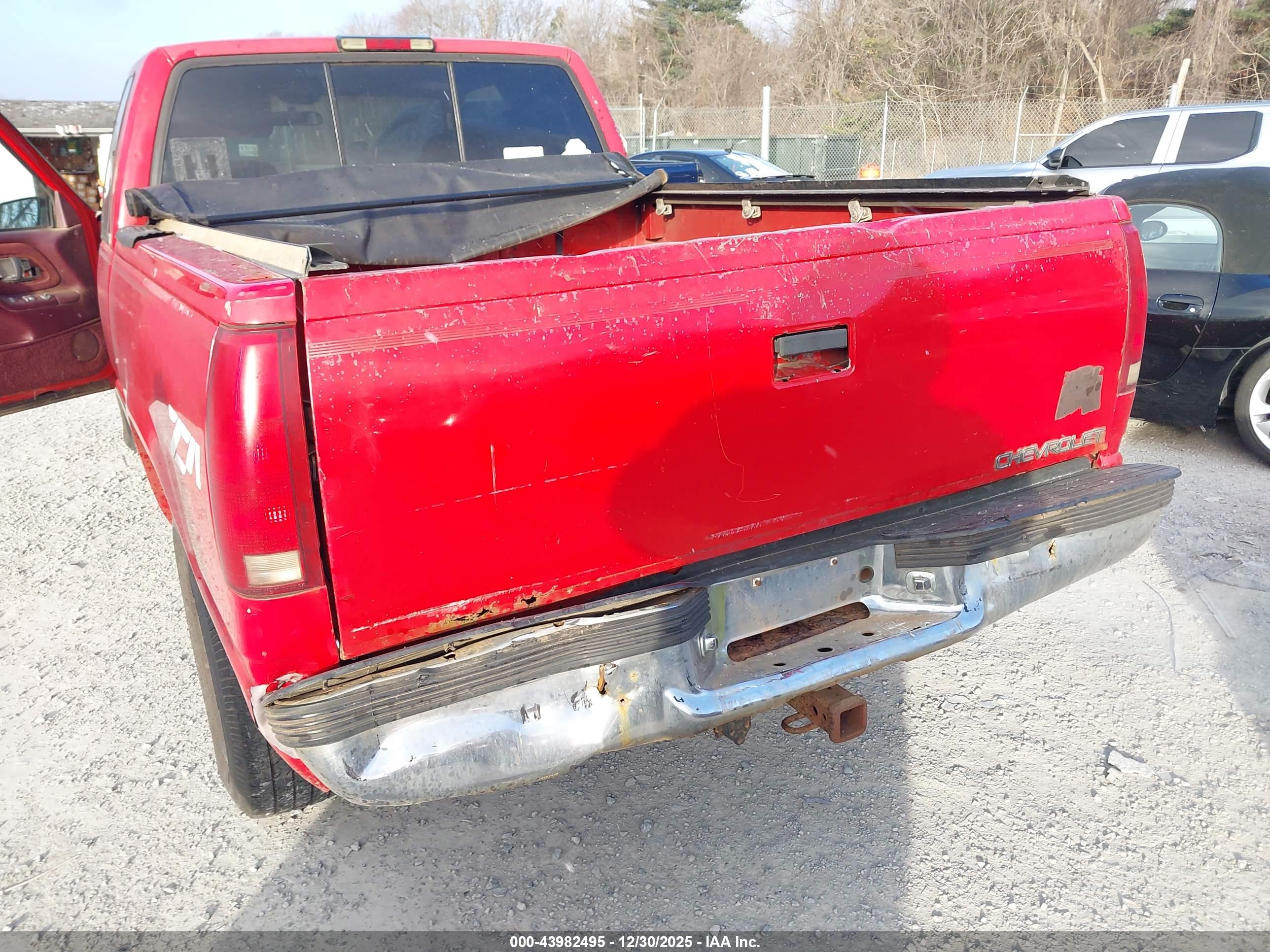 CHEVROLET K1500 image 6