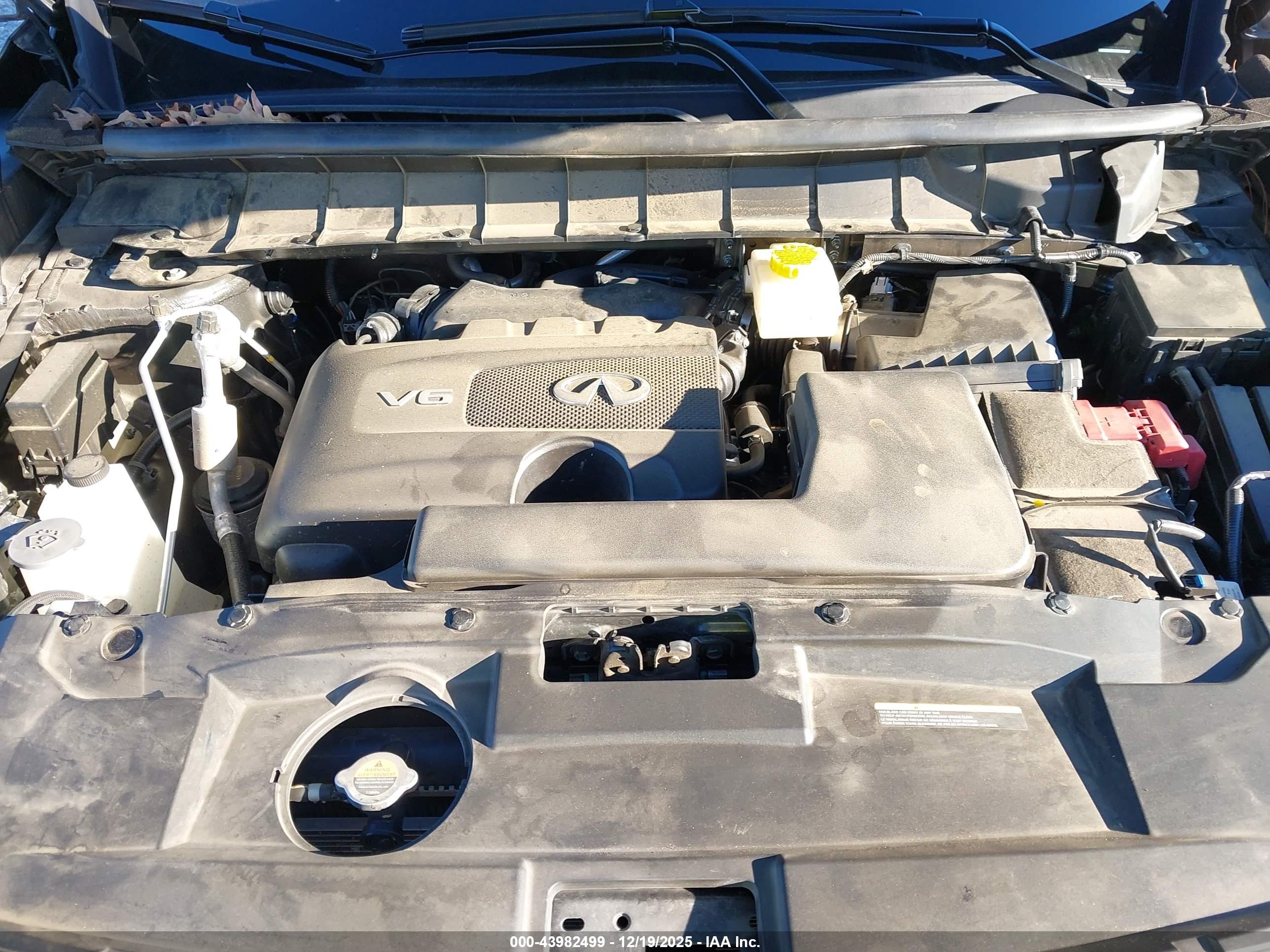 INFINITI QX60 image 10